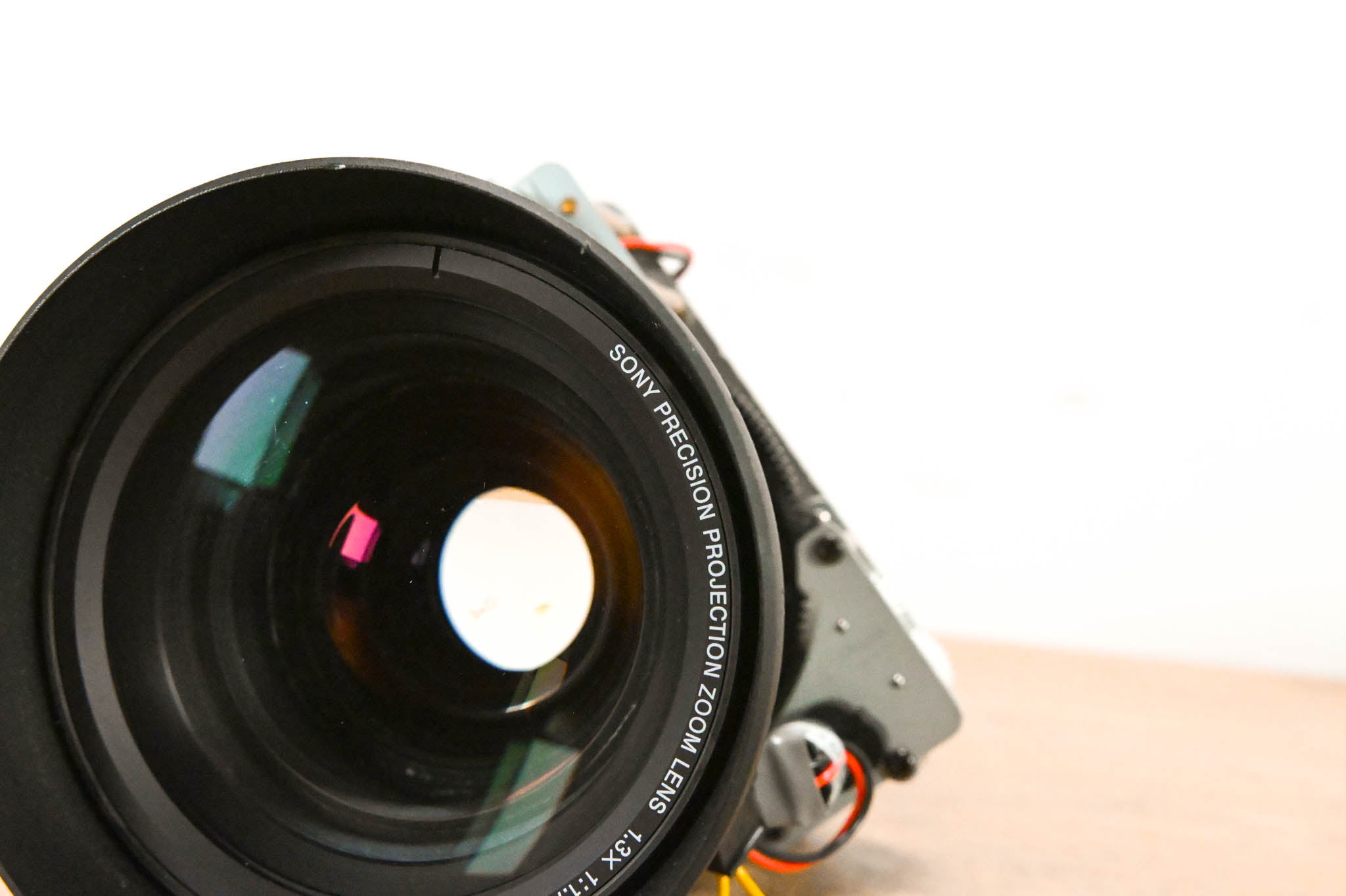 Sony SE28A-3 Precision Projection Zoom Lens 1.3X 1:1.7-2.1