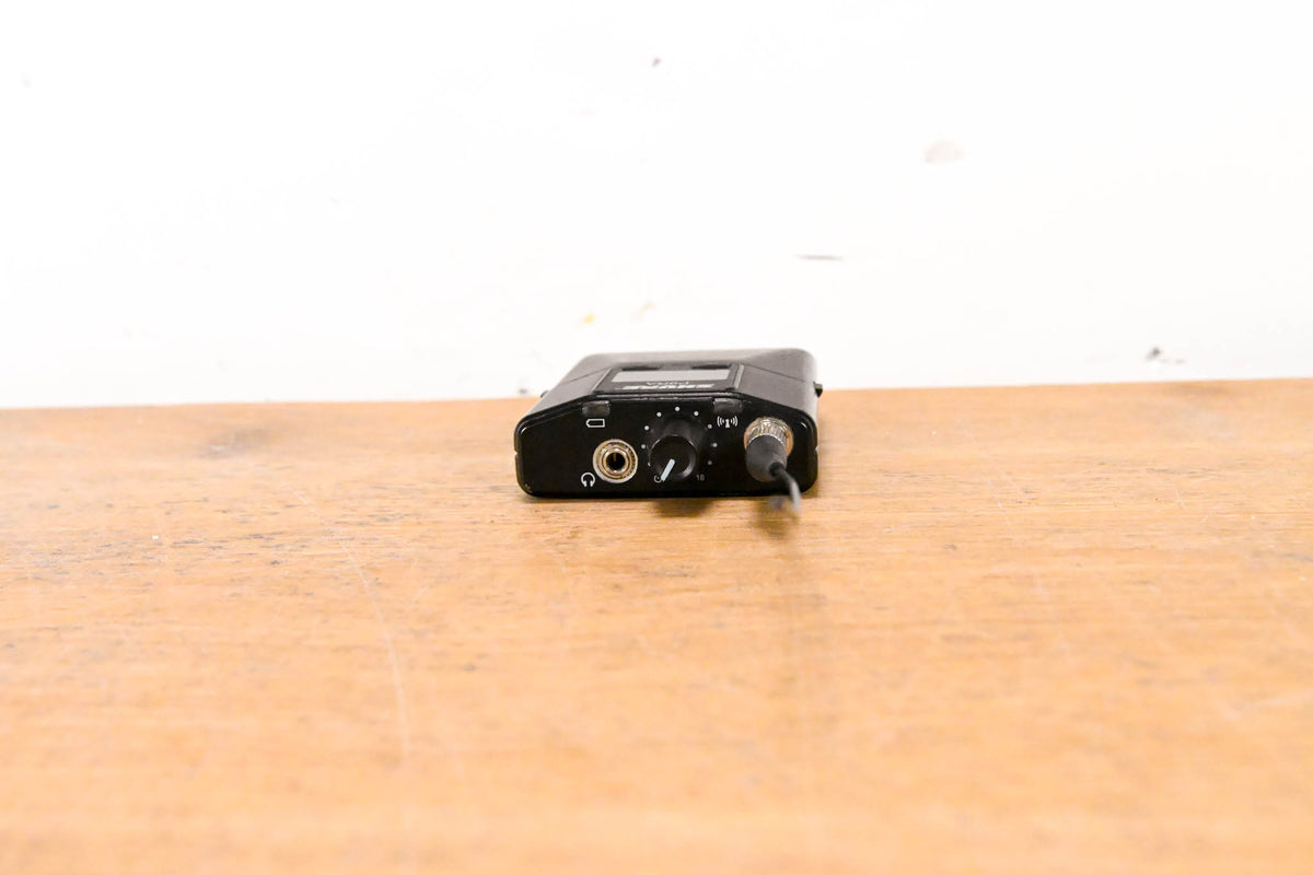 Shure P9RA-L6 Wireless Bodypack Receiver - L6 Band: 656-692 MHz