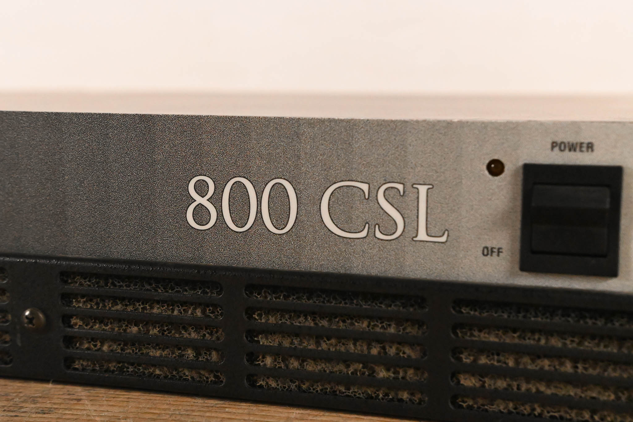 Crown 800 CSL 2-Channel Power Amplifier