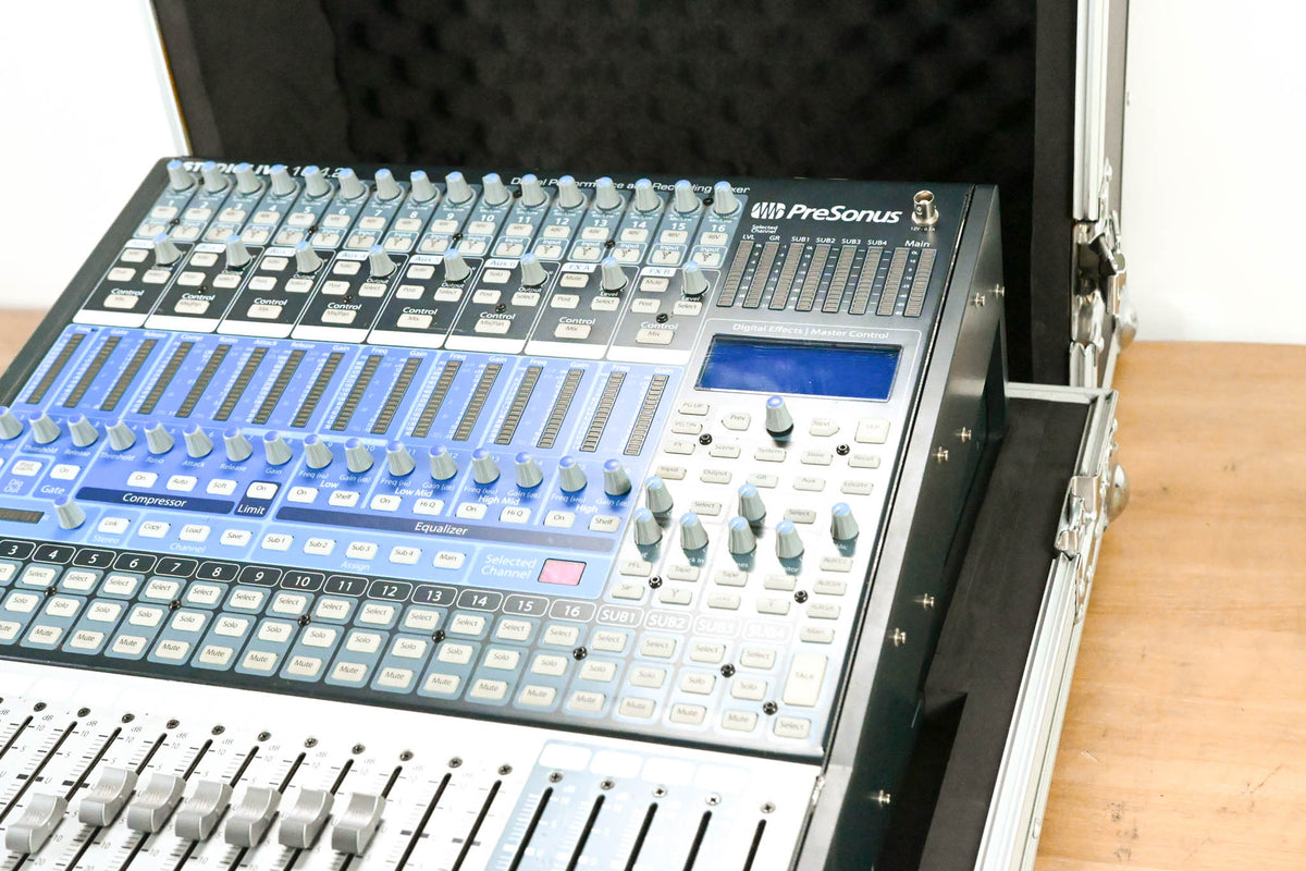 PreSonus StudioLive 16.4.2 16-Channel Digital Audio Mixer w/ Road Case