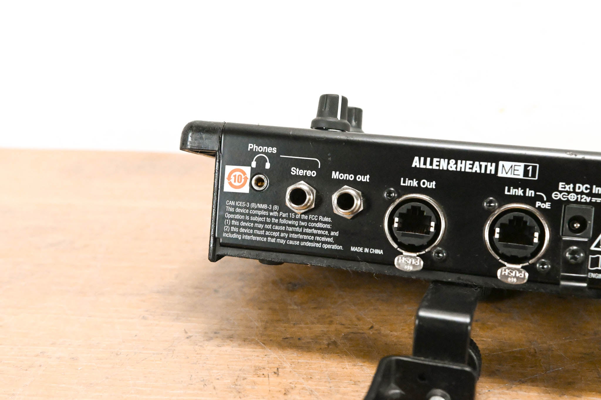Allen & Heath ME-1 Personal Monitor Mixer