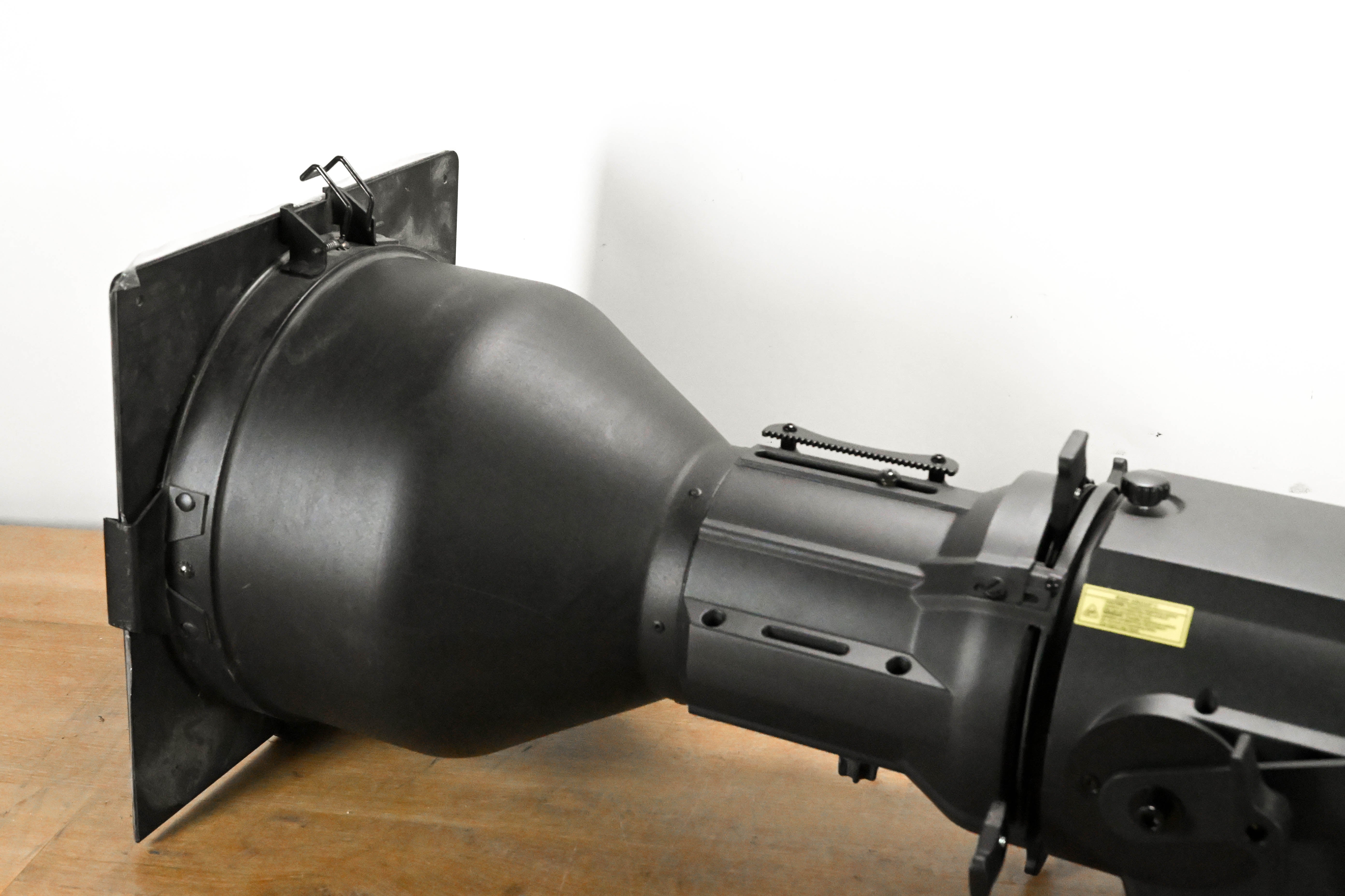 Martin ELP CL Color LED Ellipsoidal Light w/ ETC 10 Degree Lens Tube