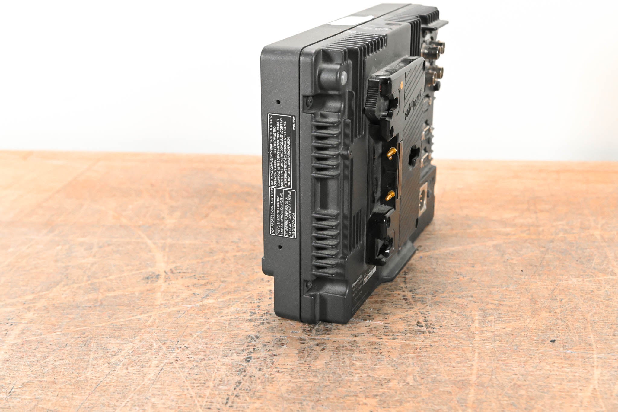 モニター台 Panasonic BT-LH80W Used Panasonic BT-LH80W 7.9