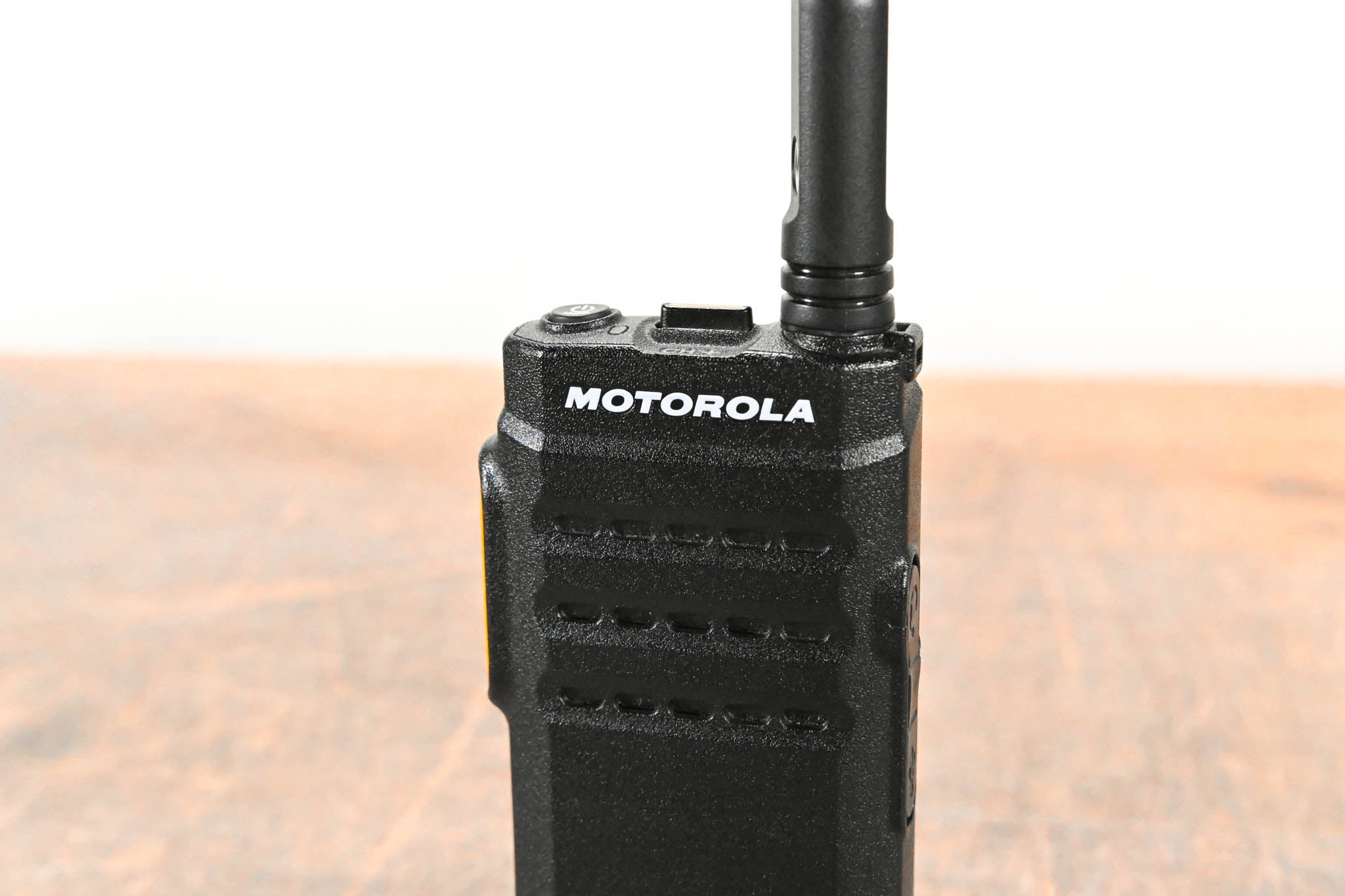 Motorola PMLN7093A Multi-Unit Charger with six SL300 Two-Way Radios