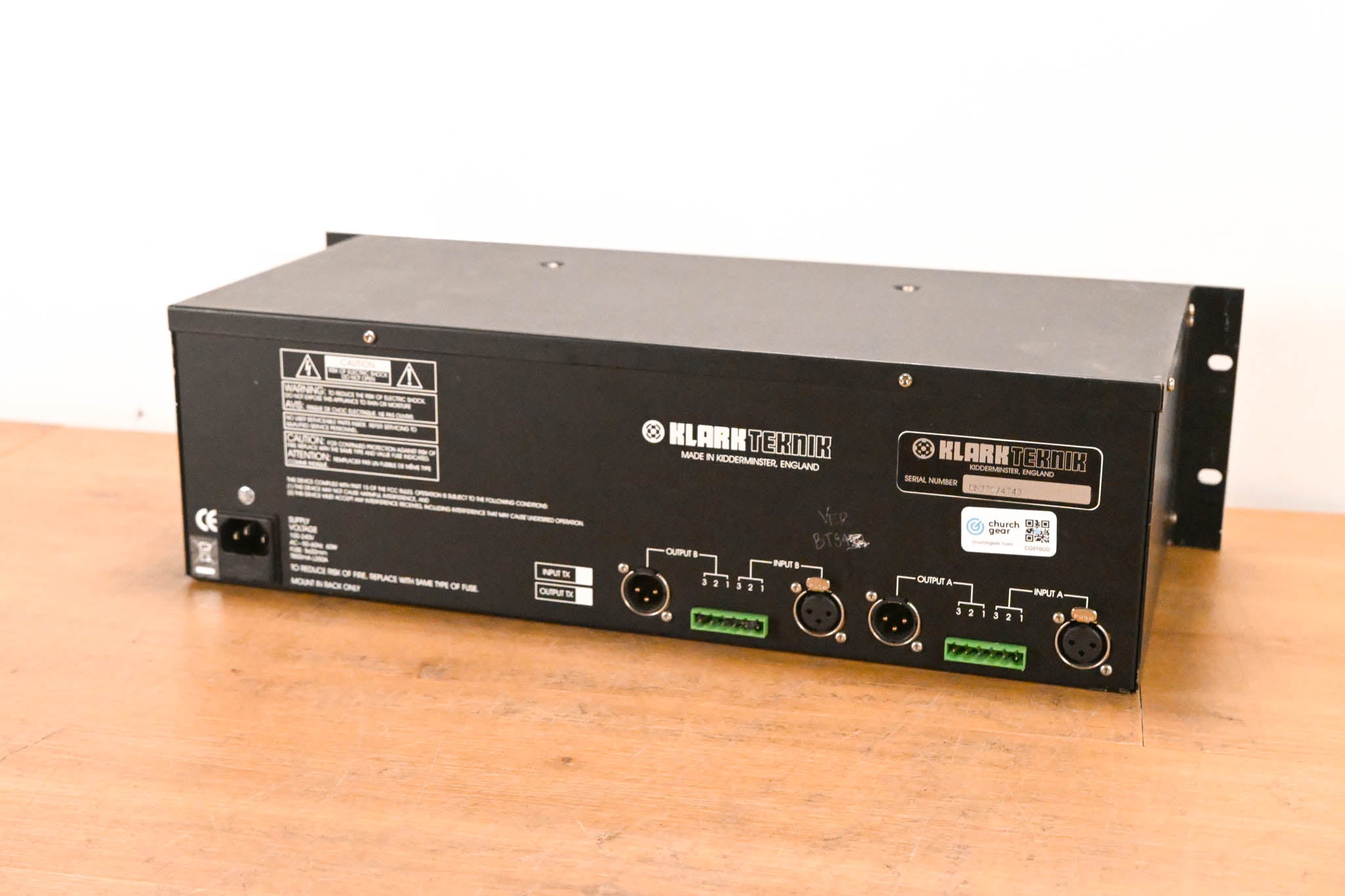 Klark Teknik DN370 Dual-Channel 30-Band 1/3 Octave Graphic Equalizer
