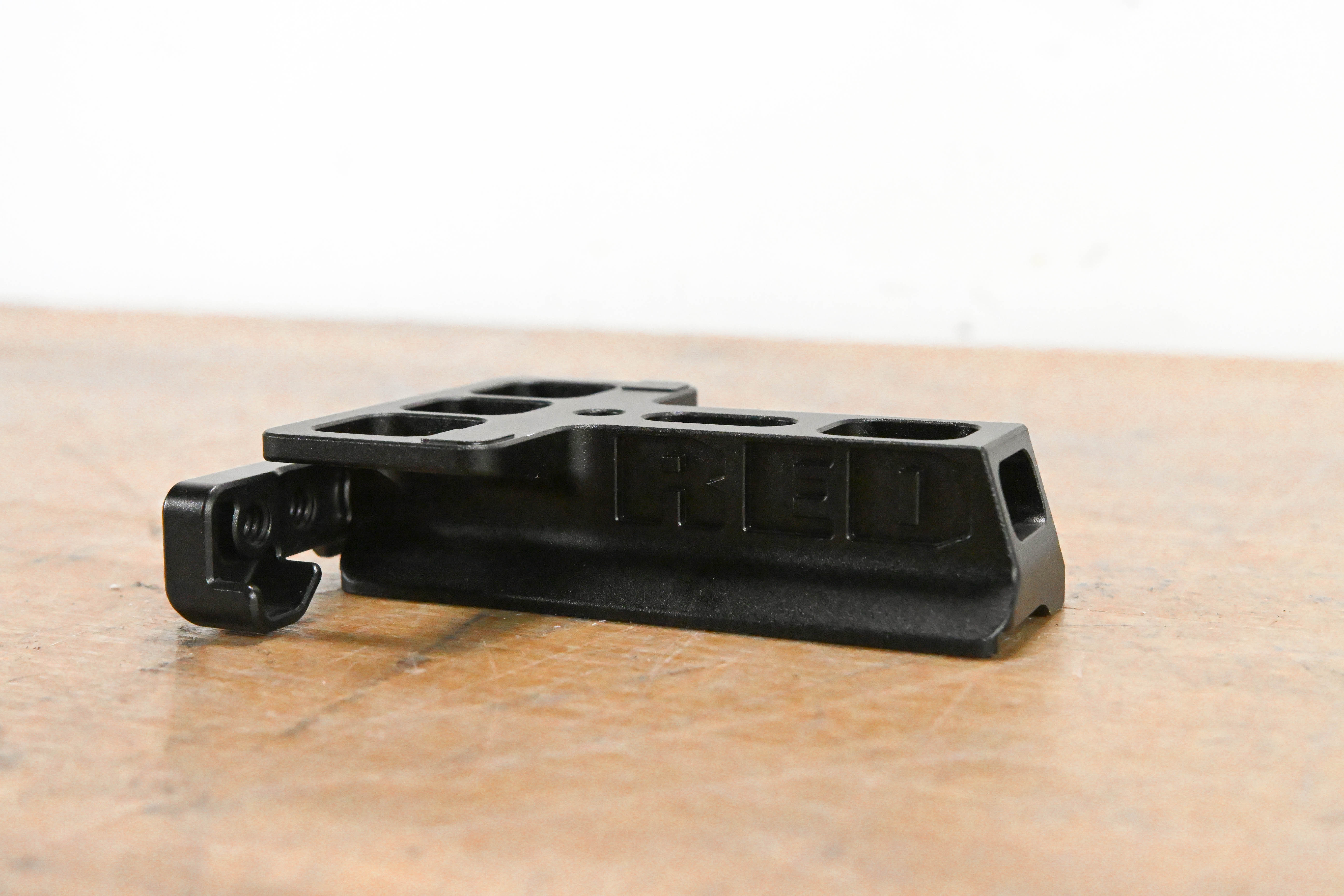 RED Digital Cinema KOMODO Riser Plate