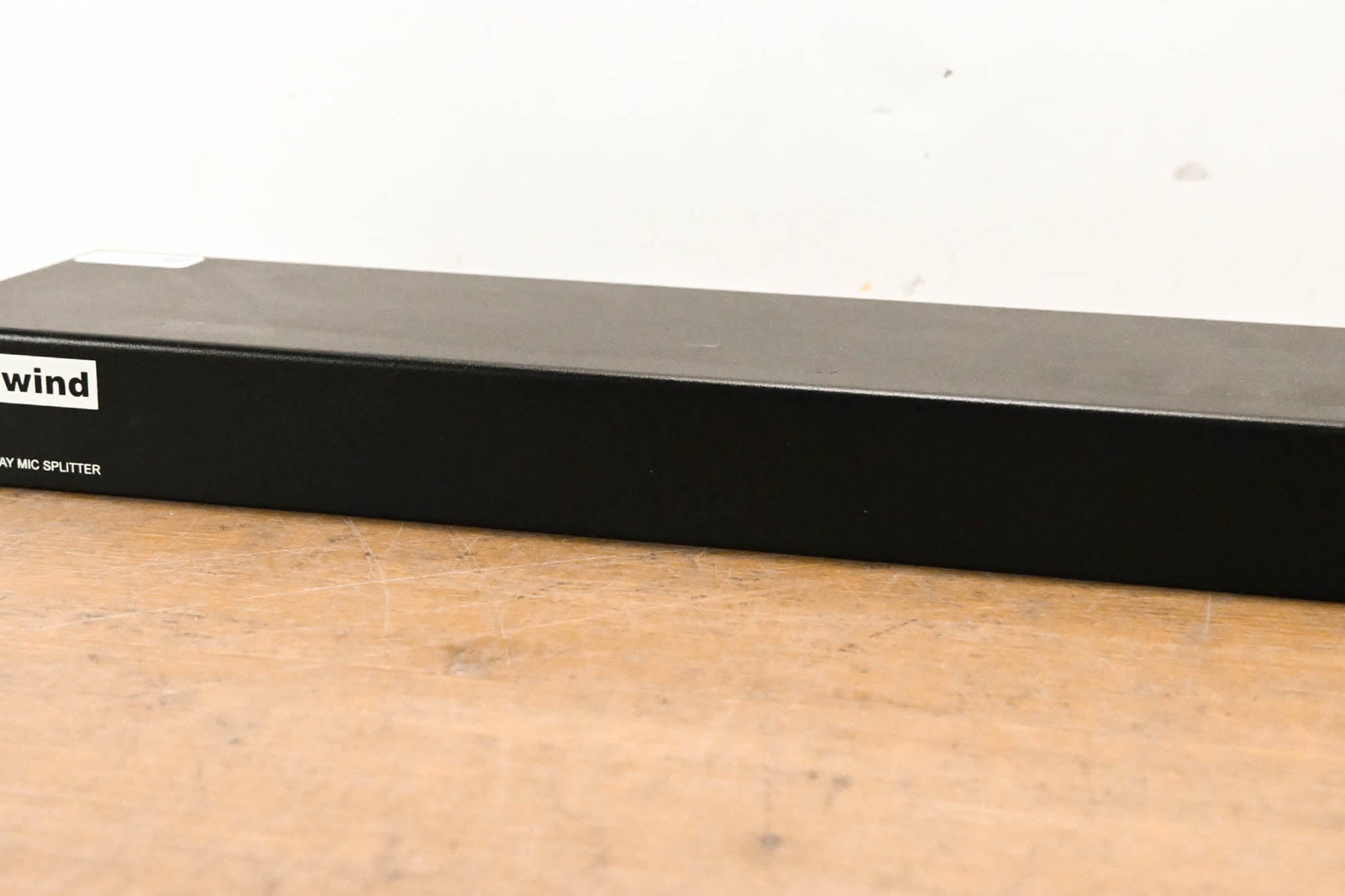 Whirlwind SPC83 8-Channel Mic Splitter w/ 1 Direct & 2 Isolated Outputs