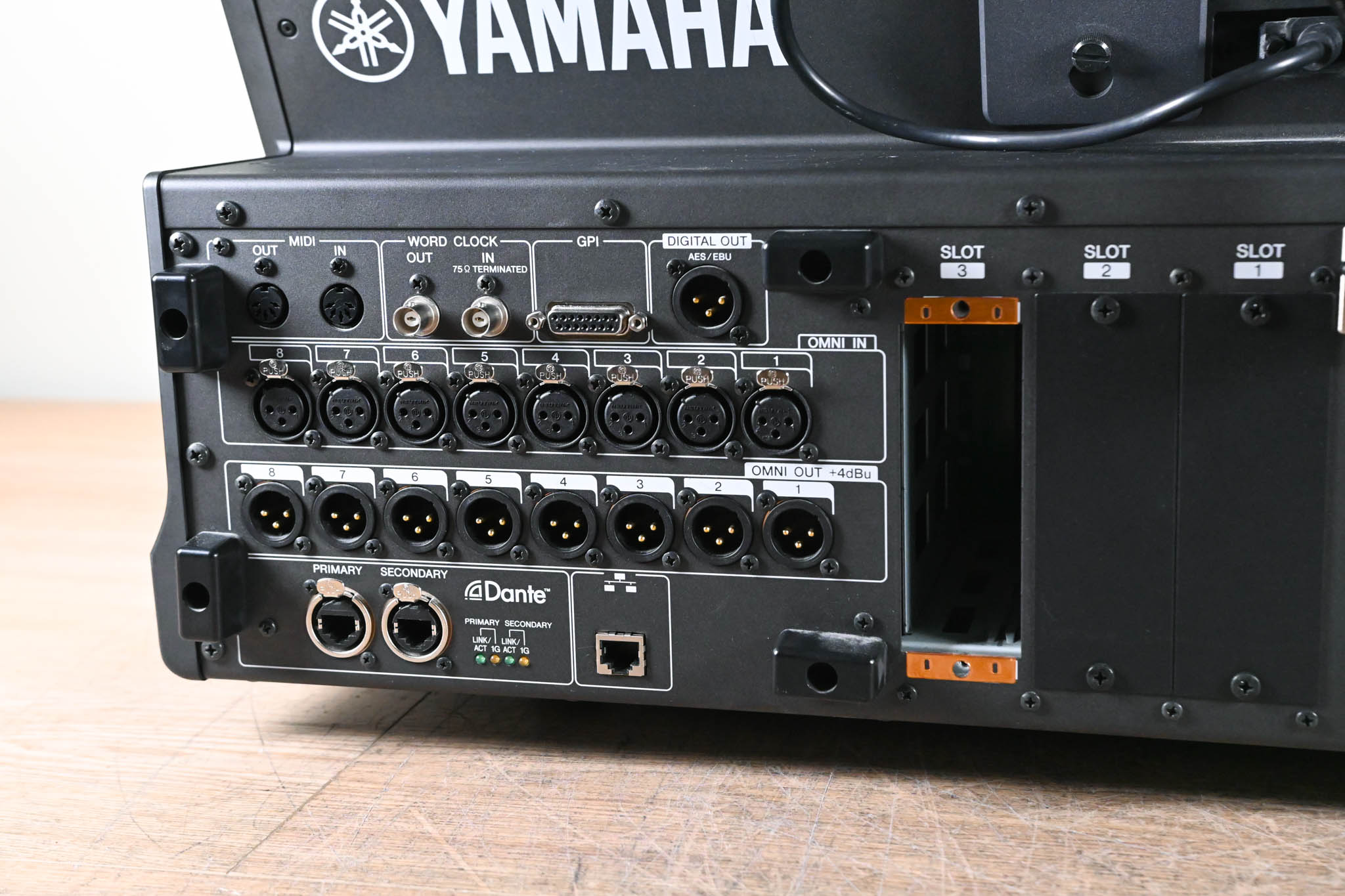 Yamaha CL3 Digital Audio Mixing Console