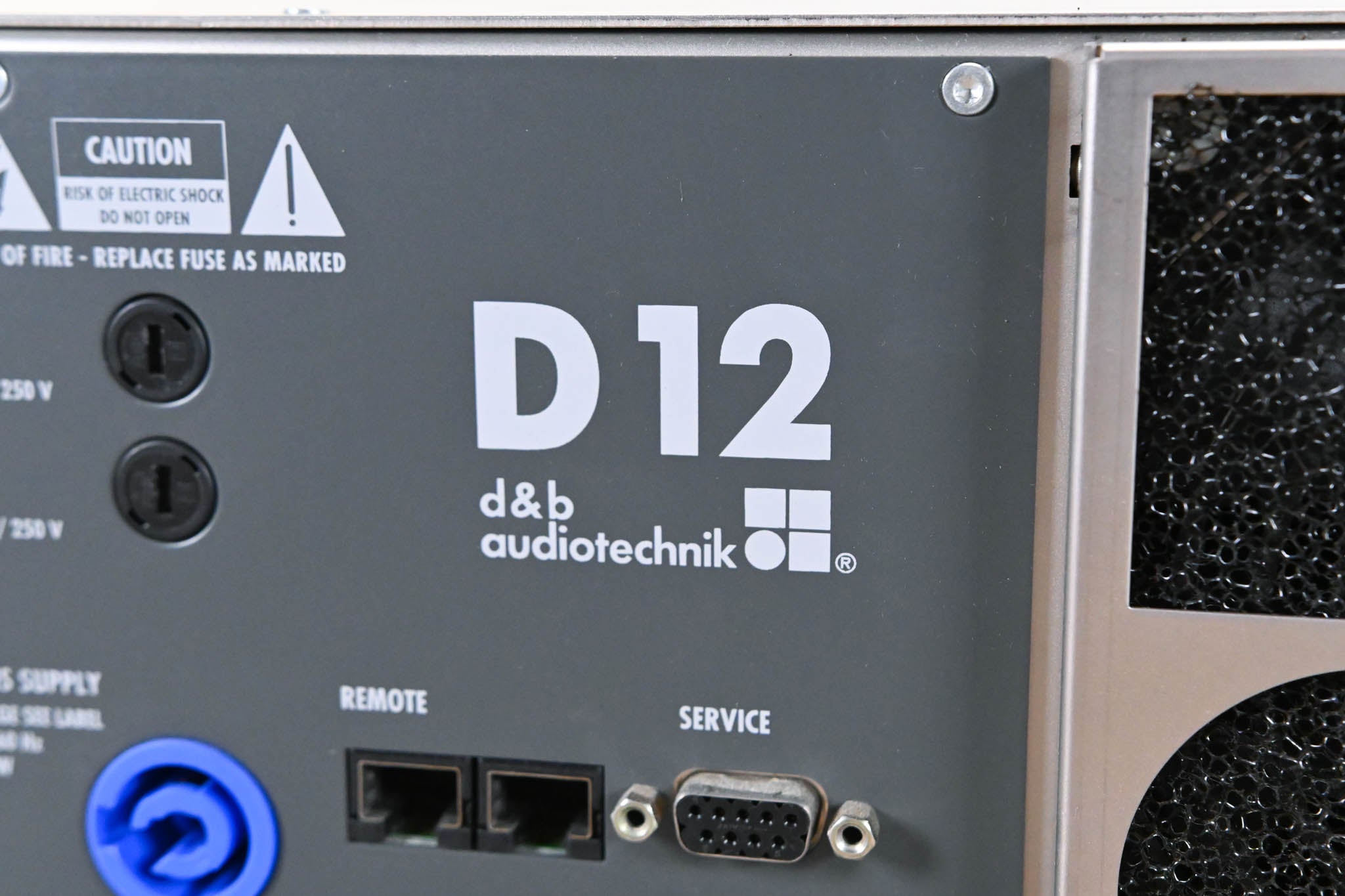 d&b audiotechnik D12 Dual-Channel Power Amplifier