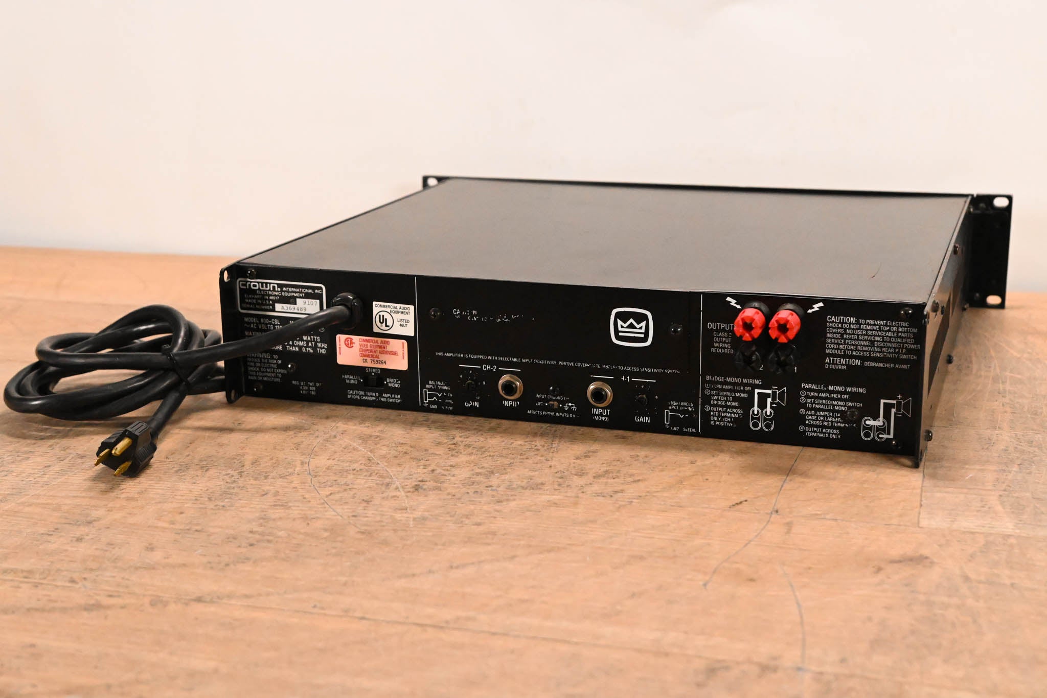 Crown 800 CSL 2-Channel Power Amplifier
