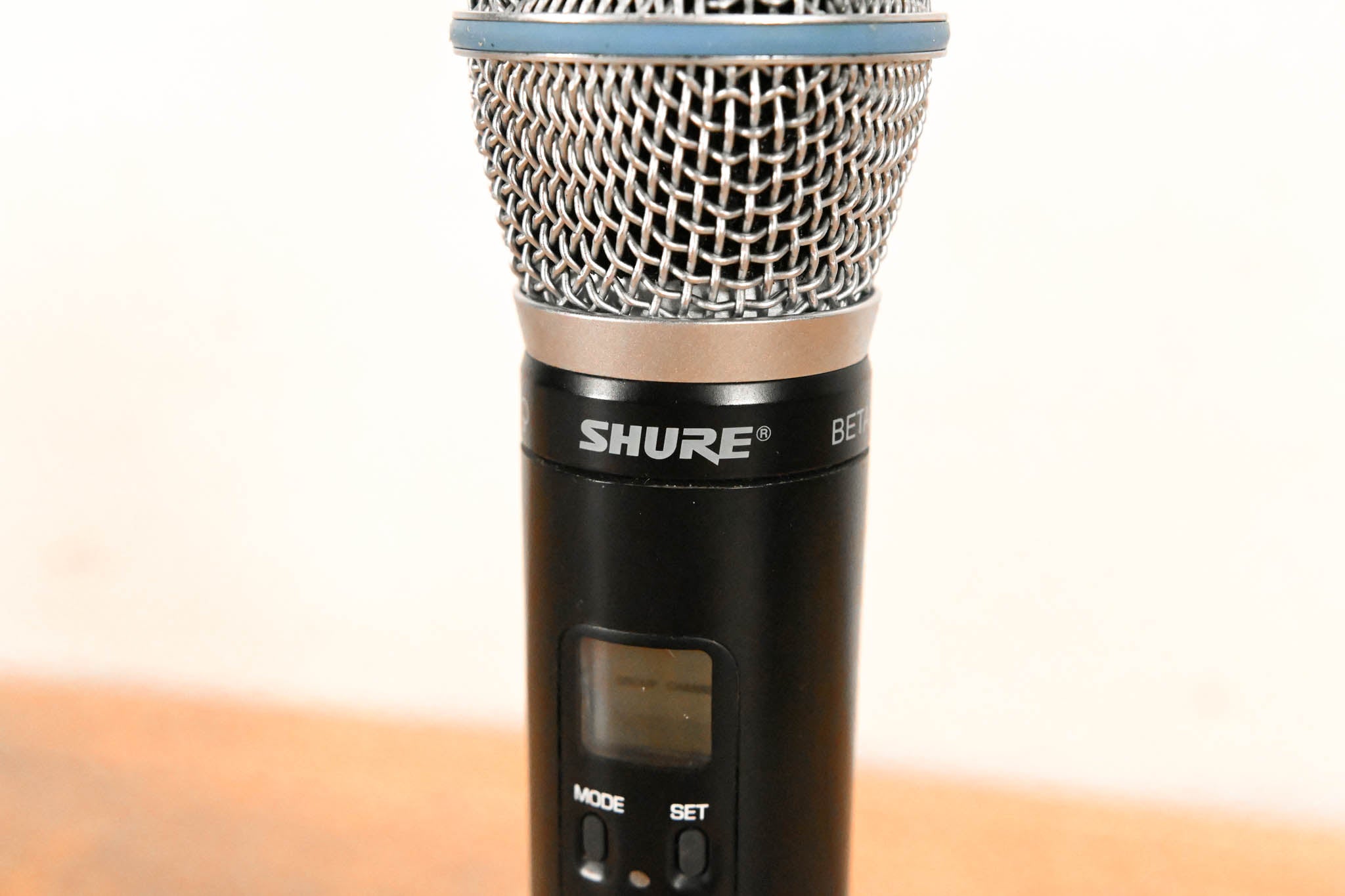 Shure ULX2/BETA87A Wireless Handheld Transmitter - J1 Band: 554-590 MHz
