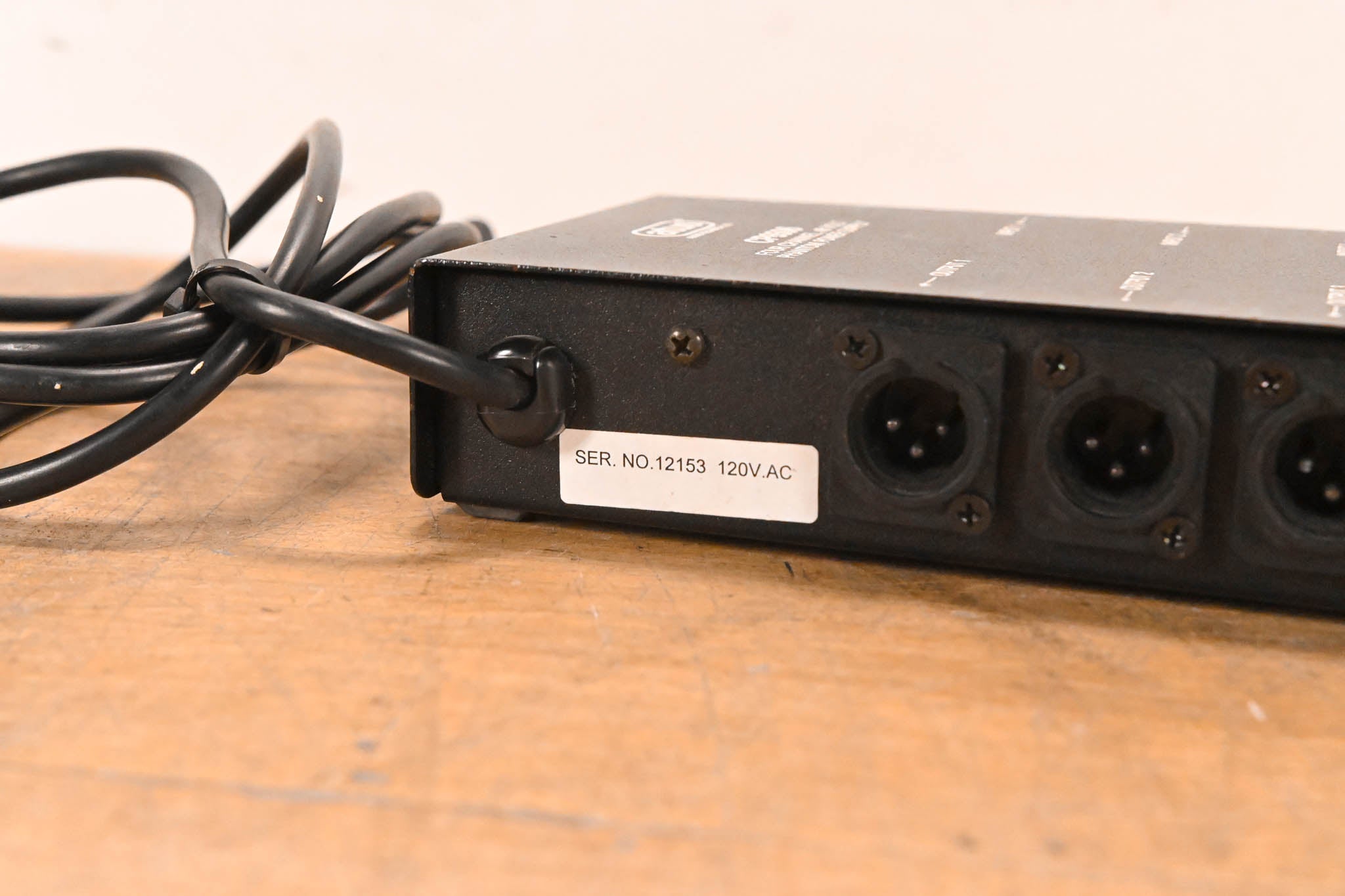 Audio-Technica CP8506 4-Channel 48V Phantom Power Supply