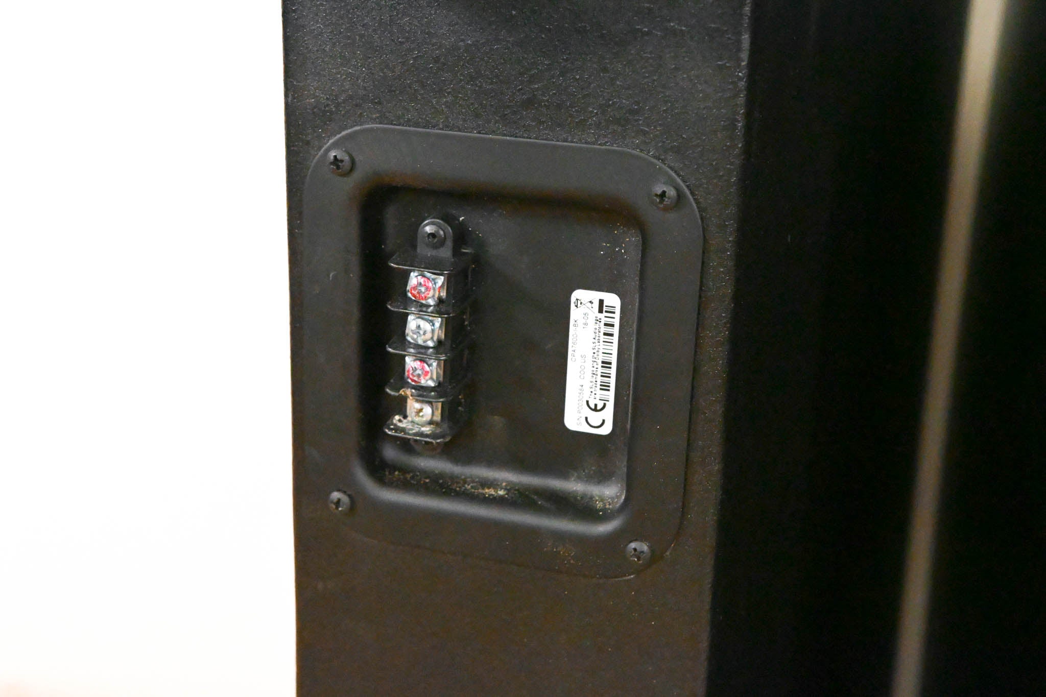 SLS CPA7600 Compact 3-Way Line Array Speaker (PAIR)