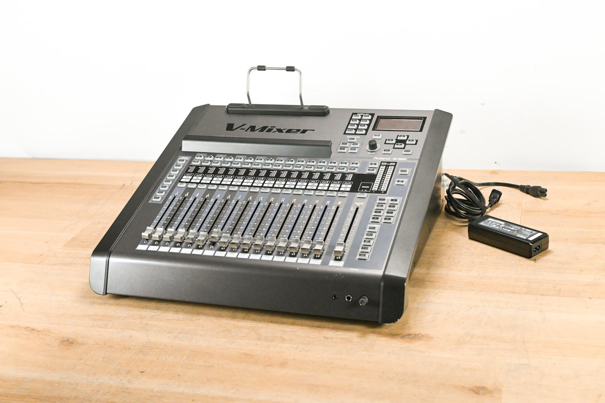 Roland M-200i 32-Channel Live Digital V-Mixer Console