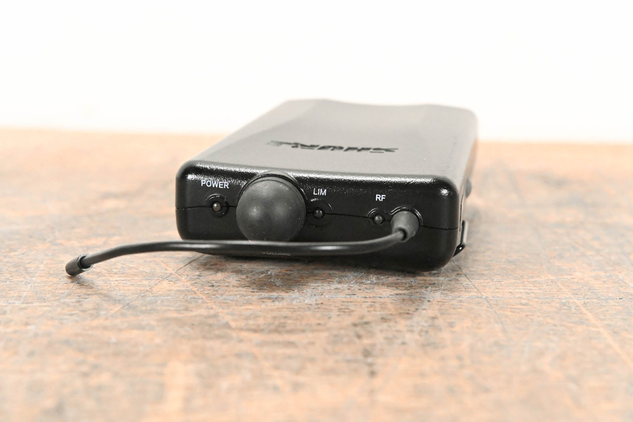 Shure PSM200 In-Ear Personal Monitoring System - H2 Band: 518-554 MHz