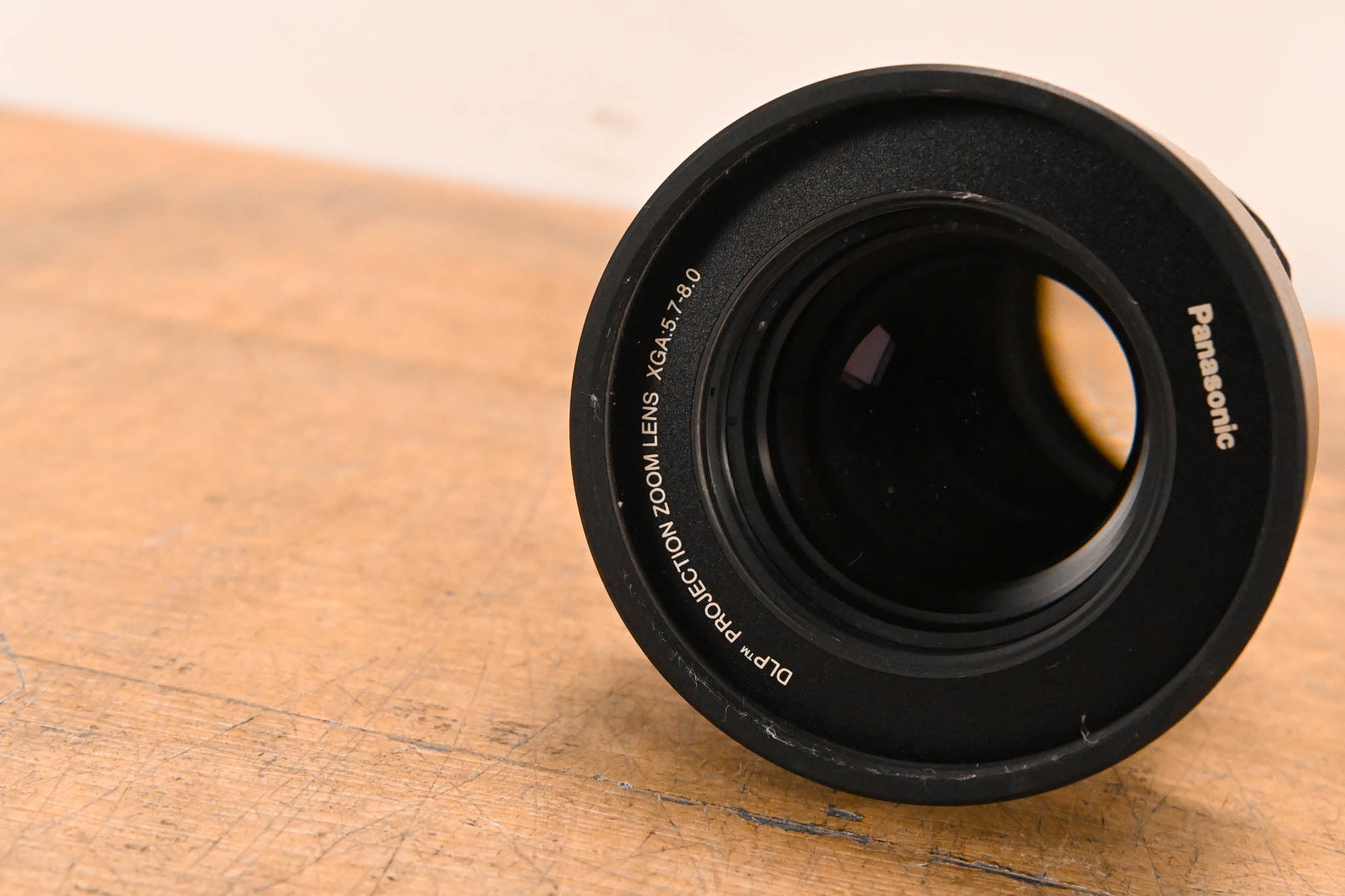 Panasonic ET-DLE400 Long Throw DLP Projector Zoom Lens XGA (5.7-8.0:1)