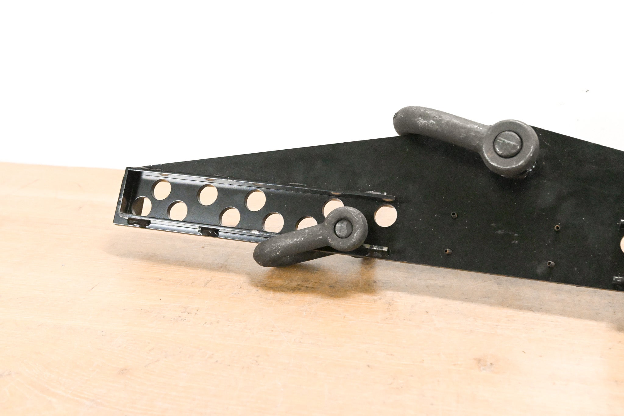 L-Acoustics  Liftbar Flying Bar for ARCS Line Array Speakers