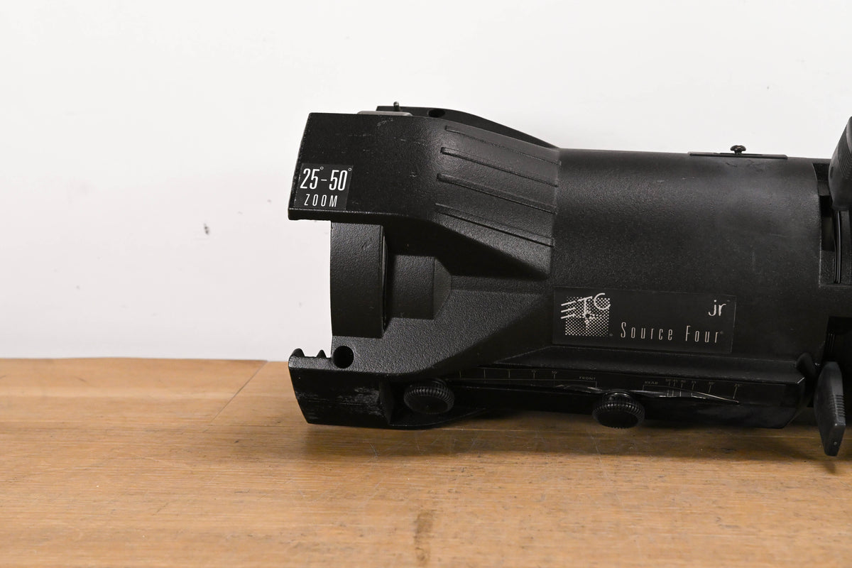 ETC Source Four Jr 25-50 Degree Zoom 575 Ellipsoidal Light