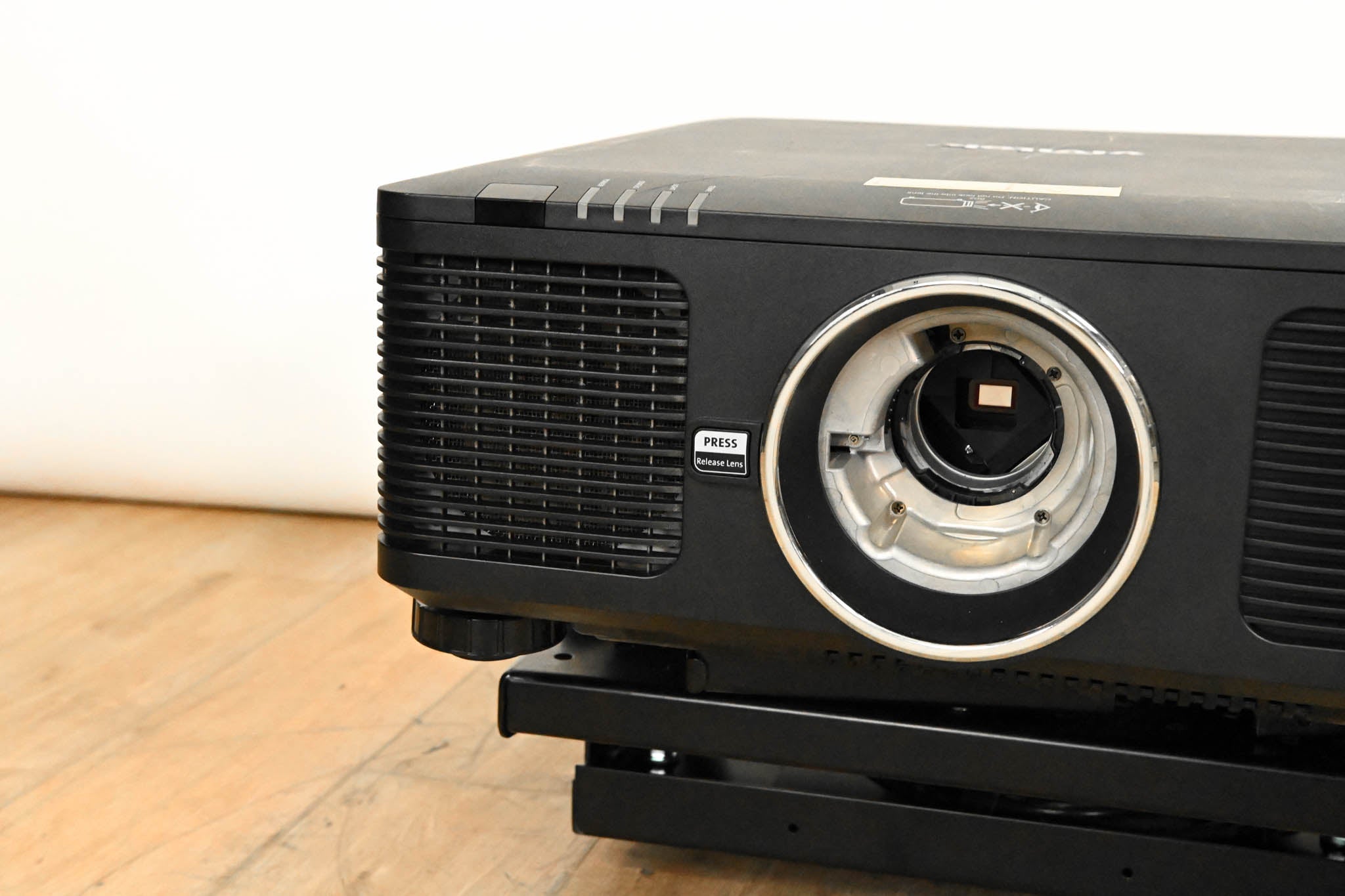 Vivitek DU8190Z-BK 10,000-Lumen WUXGA Large Venue DLP Projector