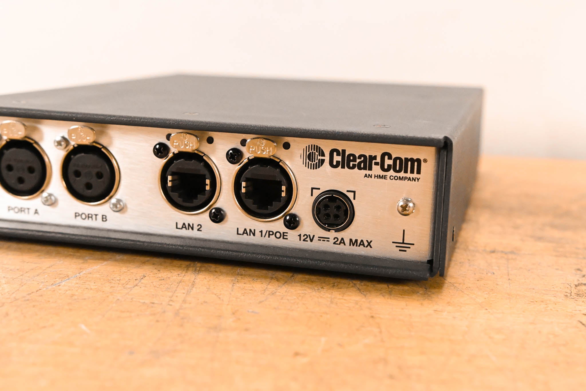 Clear-Com LQ-2W2 Compact 2-Port Partyline IP Interface (NO POWER SUPPLY)