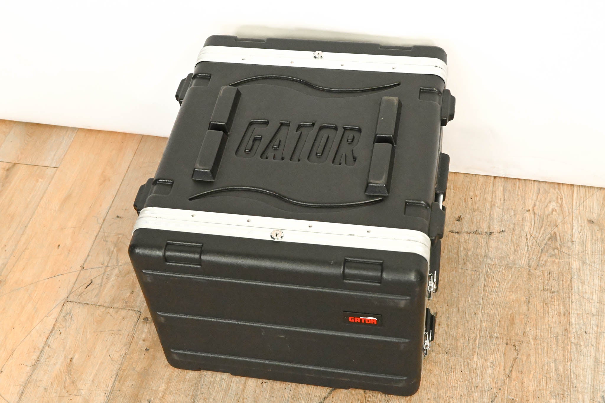Gator Cases 8U Molded Case - 19" Depth
