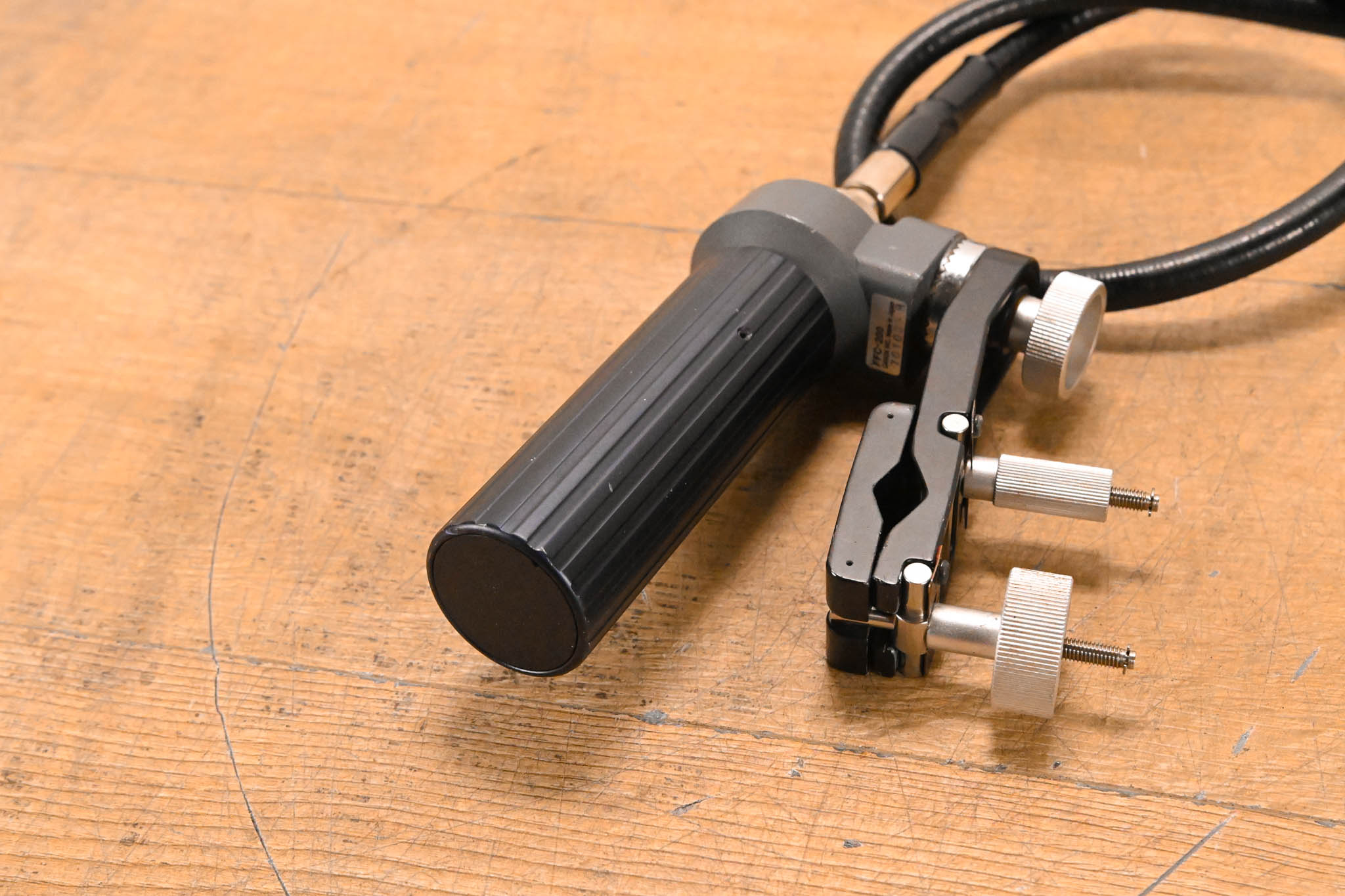 Canon FFC-200 Focus Manual Controller with CR-10 Clamper