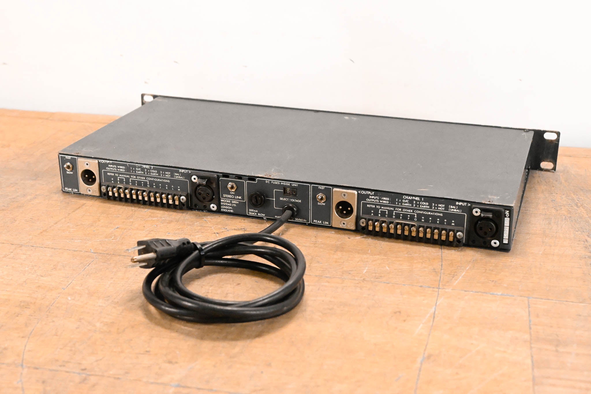 BSS DPR-402 Two-Channel Compressor/Limiter/De-Esser