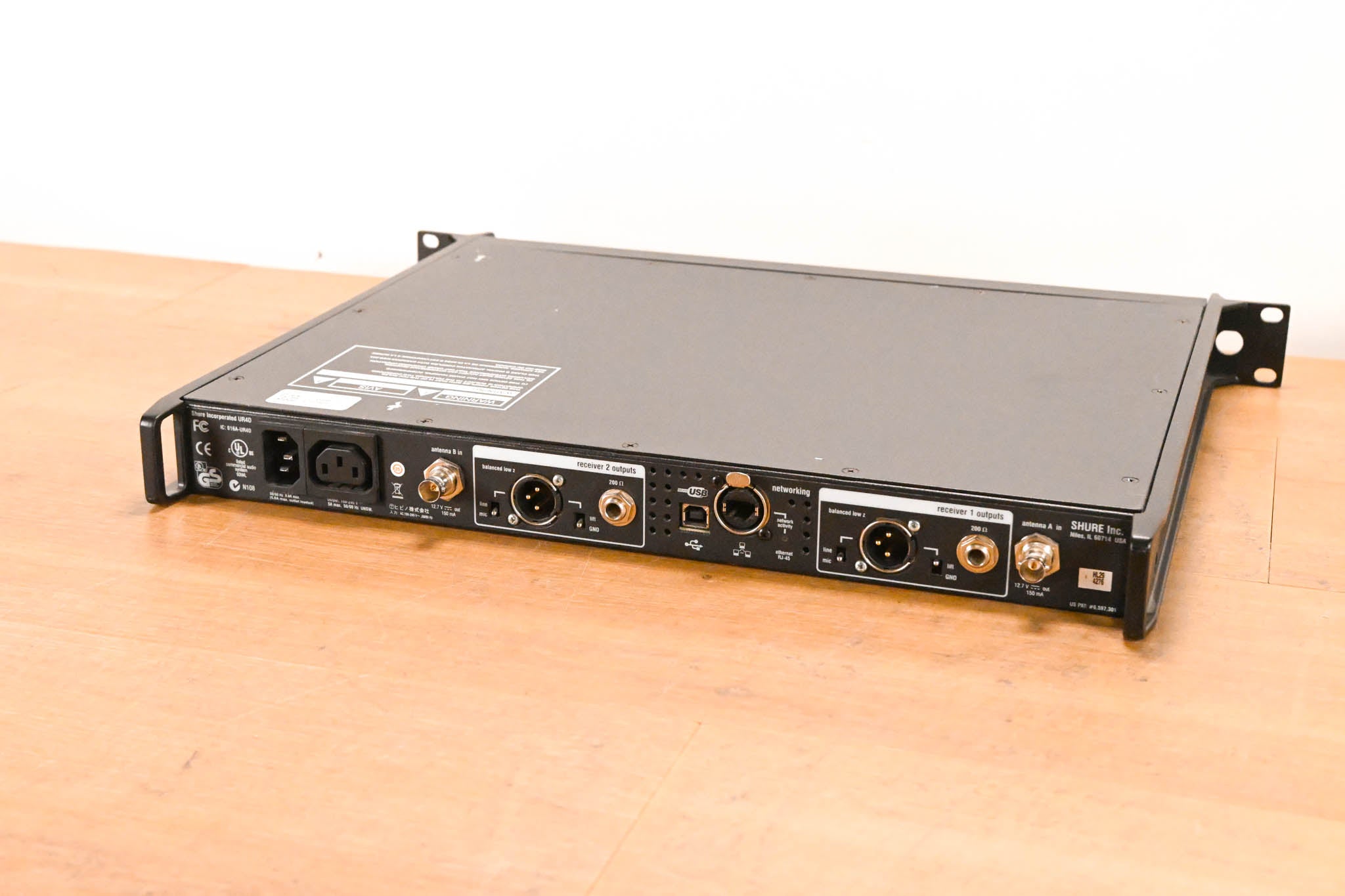 Shure UR4D Dual-Channel UHF Wireless Receiver - H4 Band: 518-578 MHz
