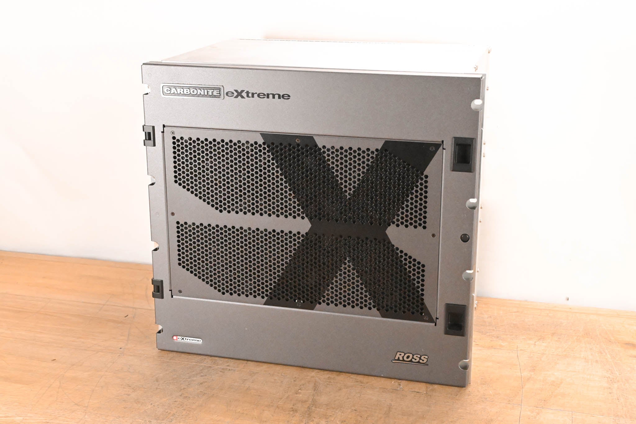 Ross Carbonite eXtreme (NK-3G144-X) Switcher w/ Carbonite 2 Panel