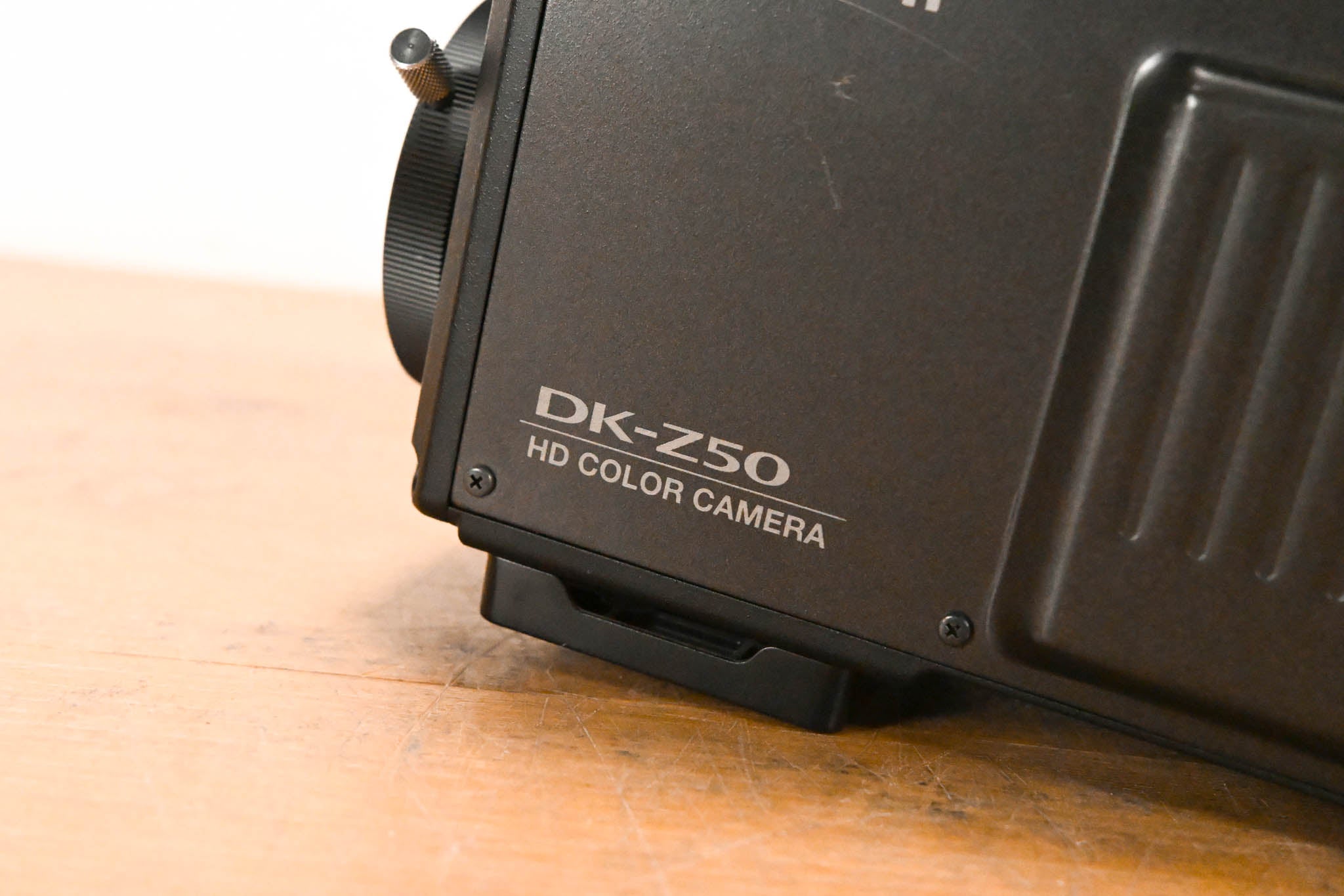 Hitachi DK-Z50 Multi-Format HDTV/SD Box Camera