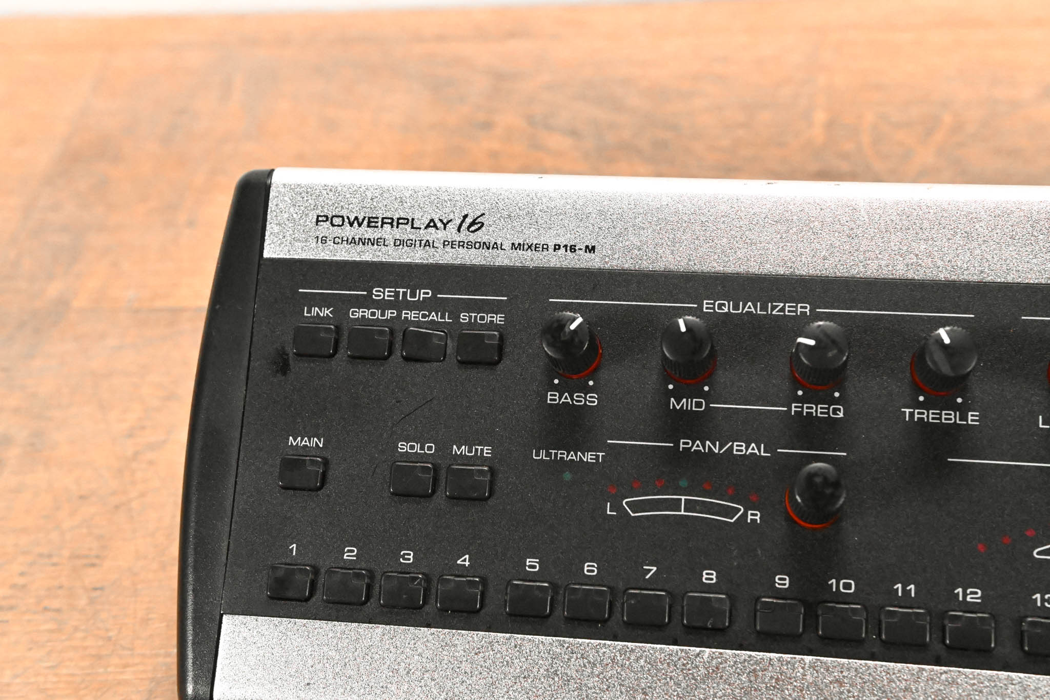 Behringer Powerplay P16-M 16-Channel Digital Personal Mixer