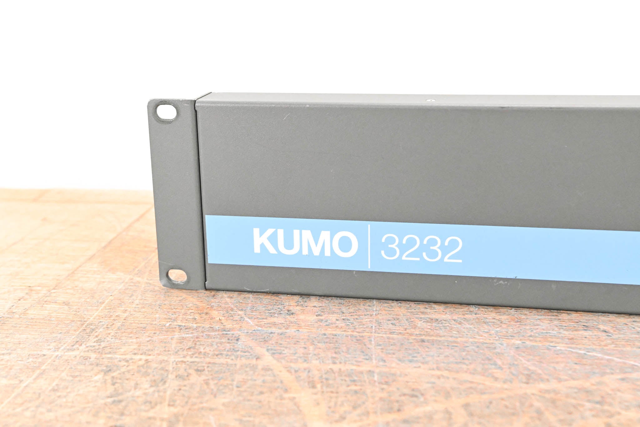 AJA KUMO 3232 2RU Compact 3G-SDI Router (NO POWER SUPPLY)