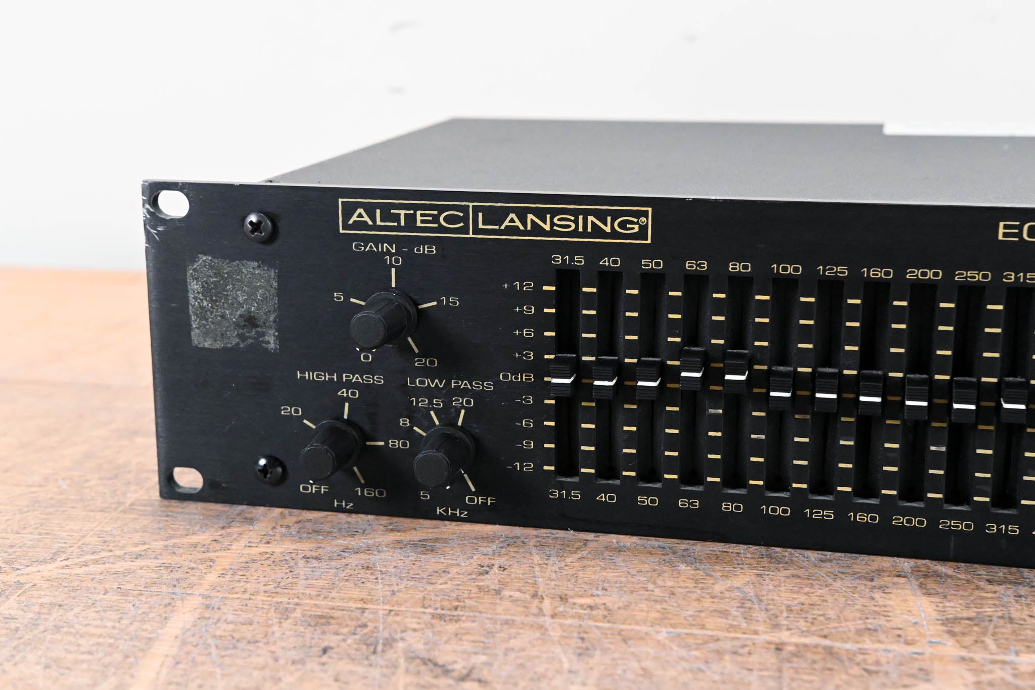 Altec Lansing 1753A 28-Band 1/3-Octave Equalizer