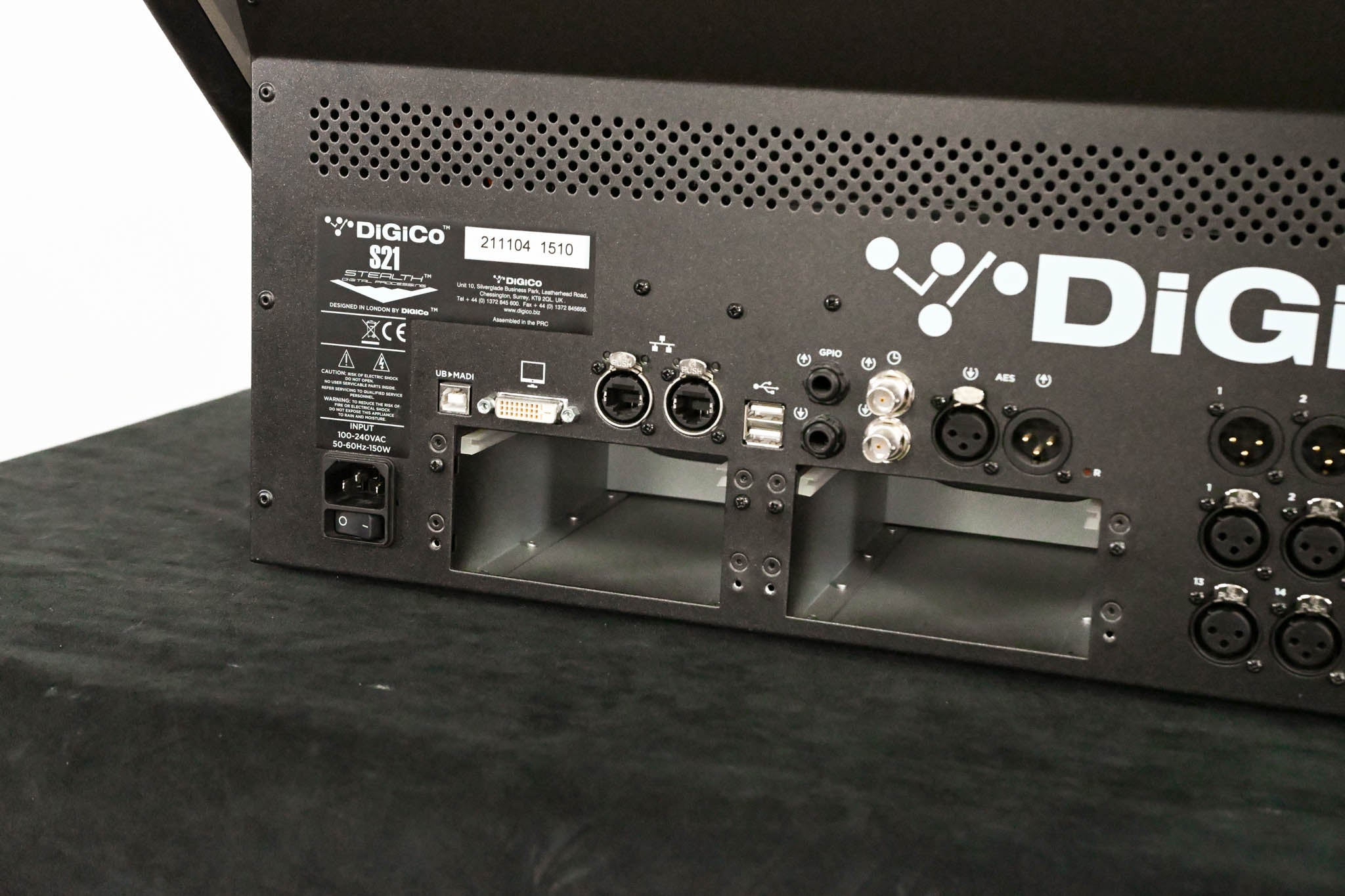 DiGiCo S21 48-Channel Digital Audio Mixing Console