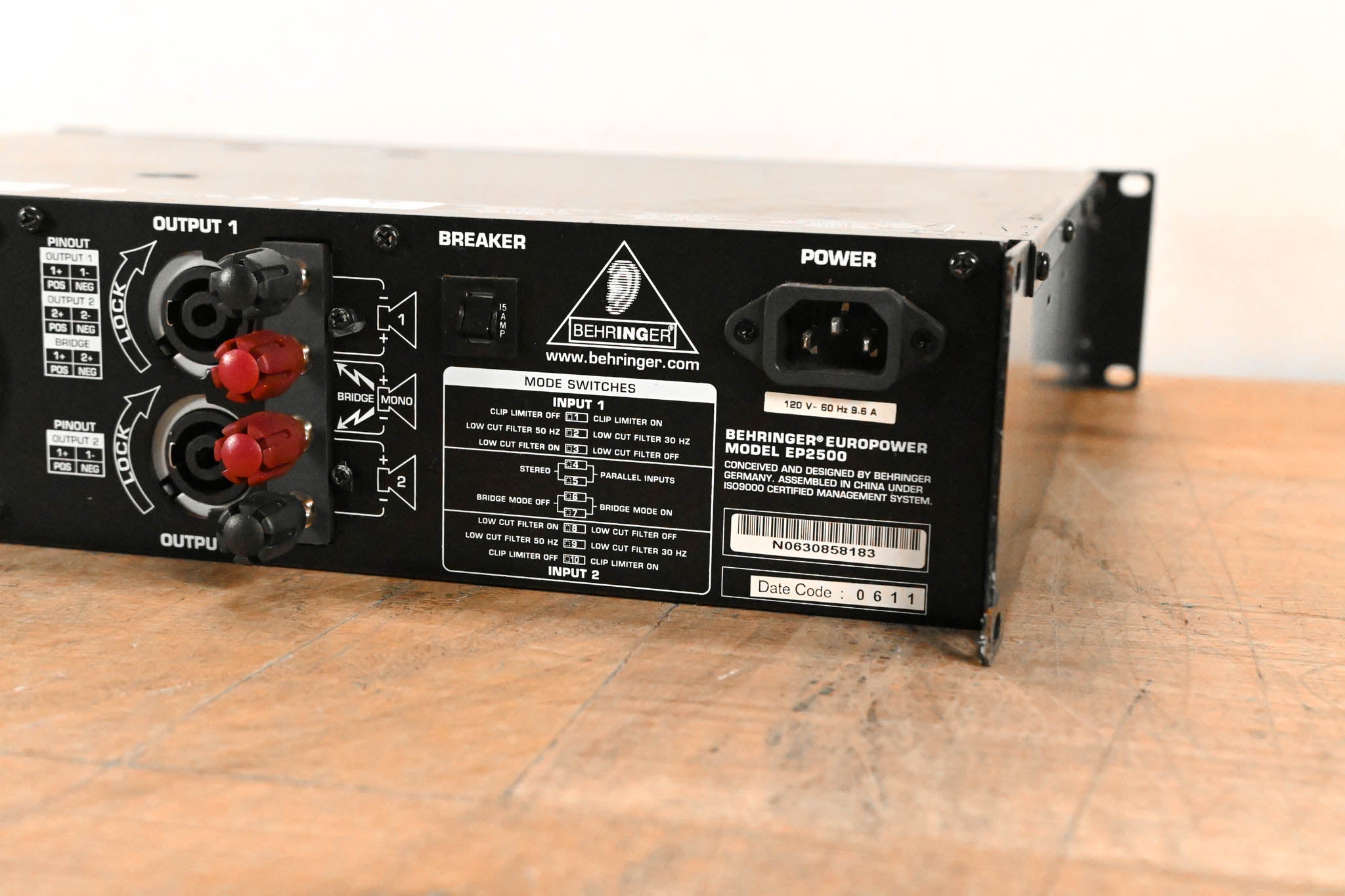 Behringer Europower EP2500 2-Channel Power Amplifier
