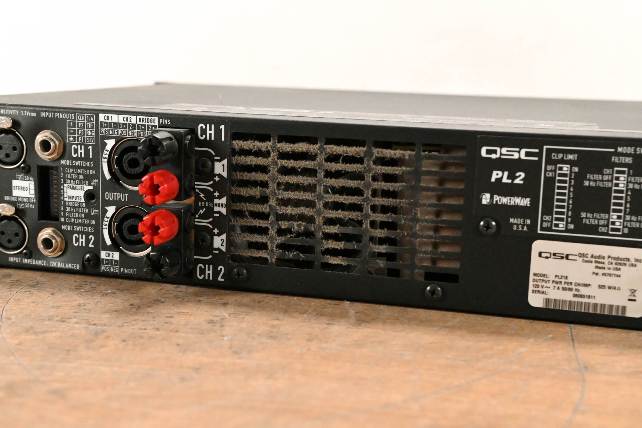 QSC PowerLight 2 PL218 2-Channel Power Amplifier