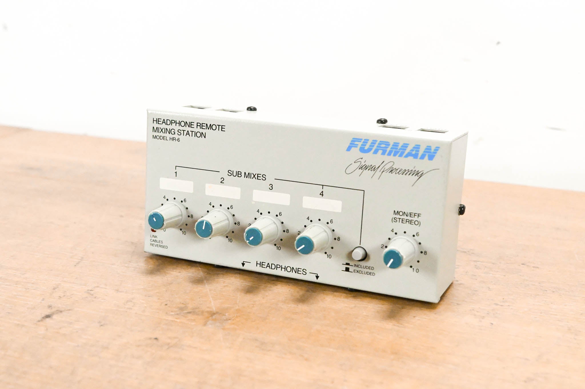 Furman HR-6 6-Channel Headphone Mixing Station