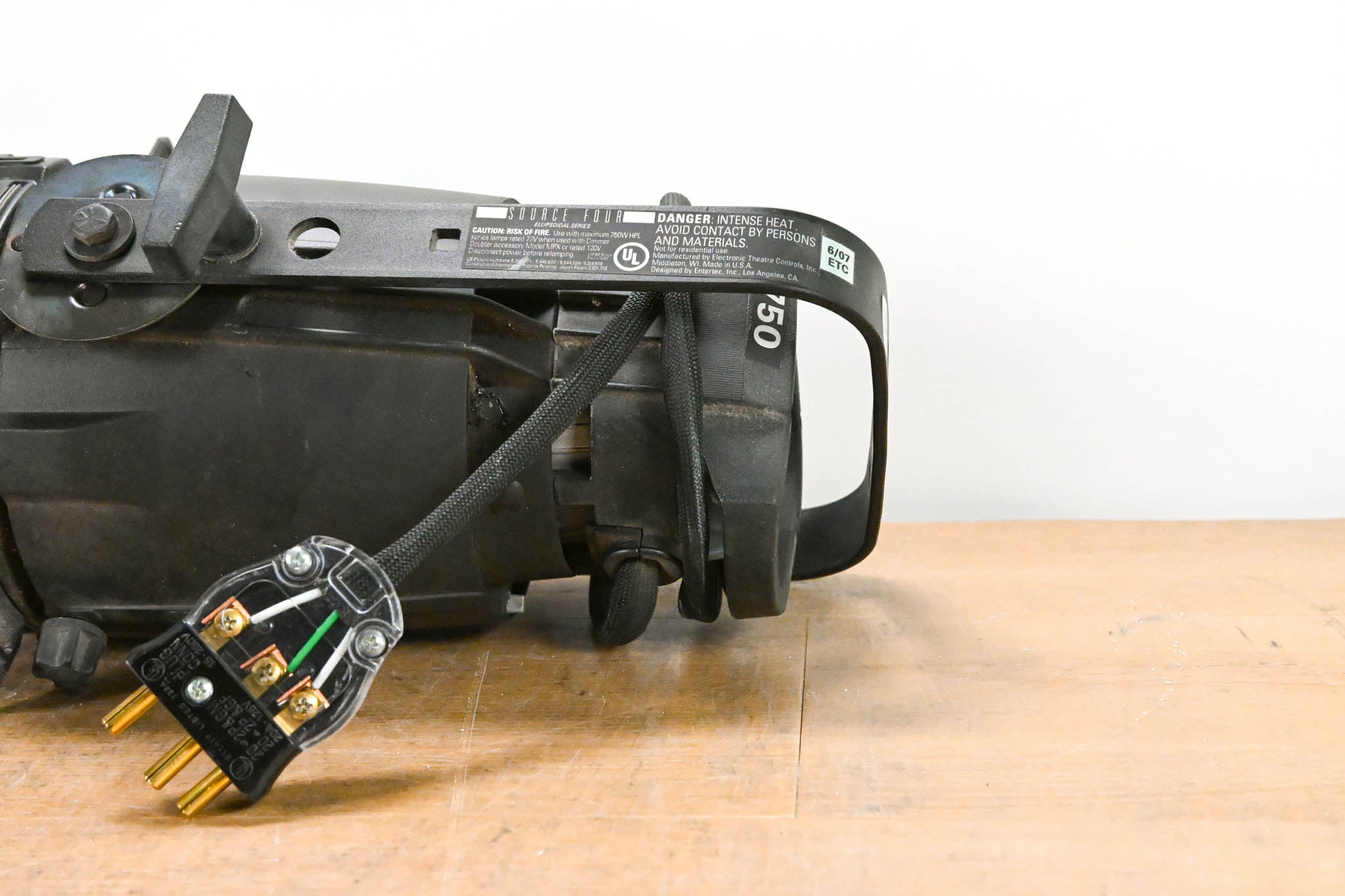 ETC Source Four 750 50 Degree Ellipsoidal Light