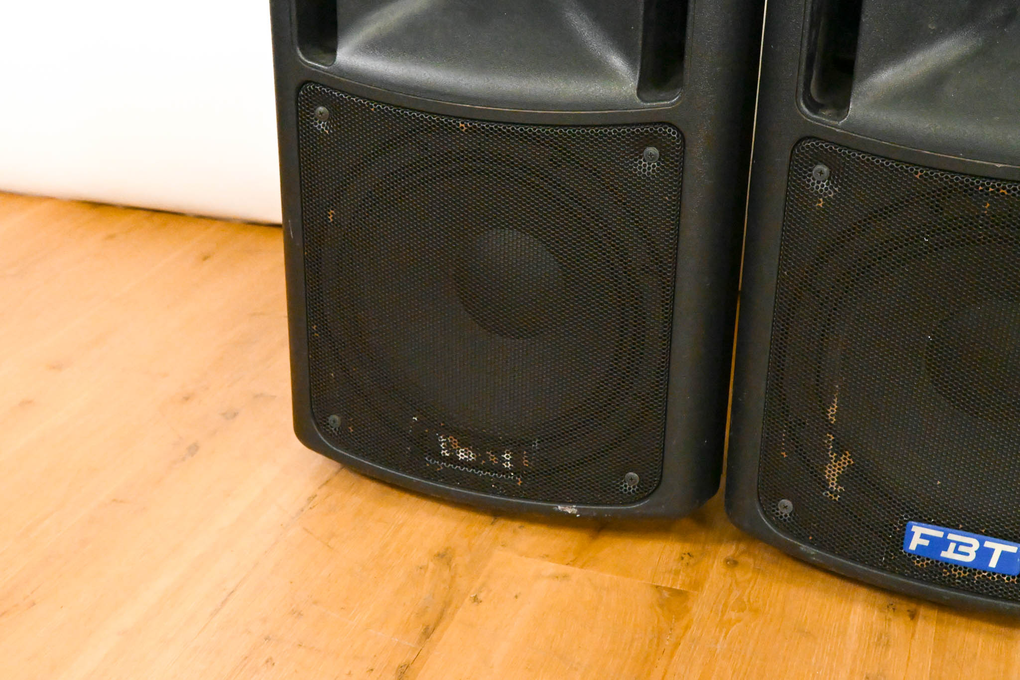 FBT MaxX 4 300W Sound Reinforcement Monitor (PAIR)