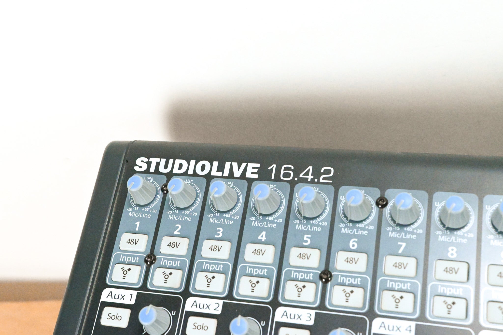 PreSonus StudioLive 16.4.2 16-Channel Digital Audio Mixer