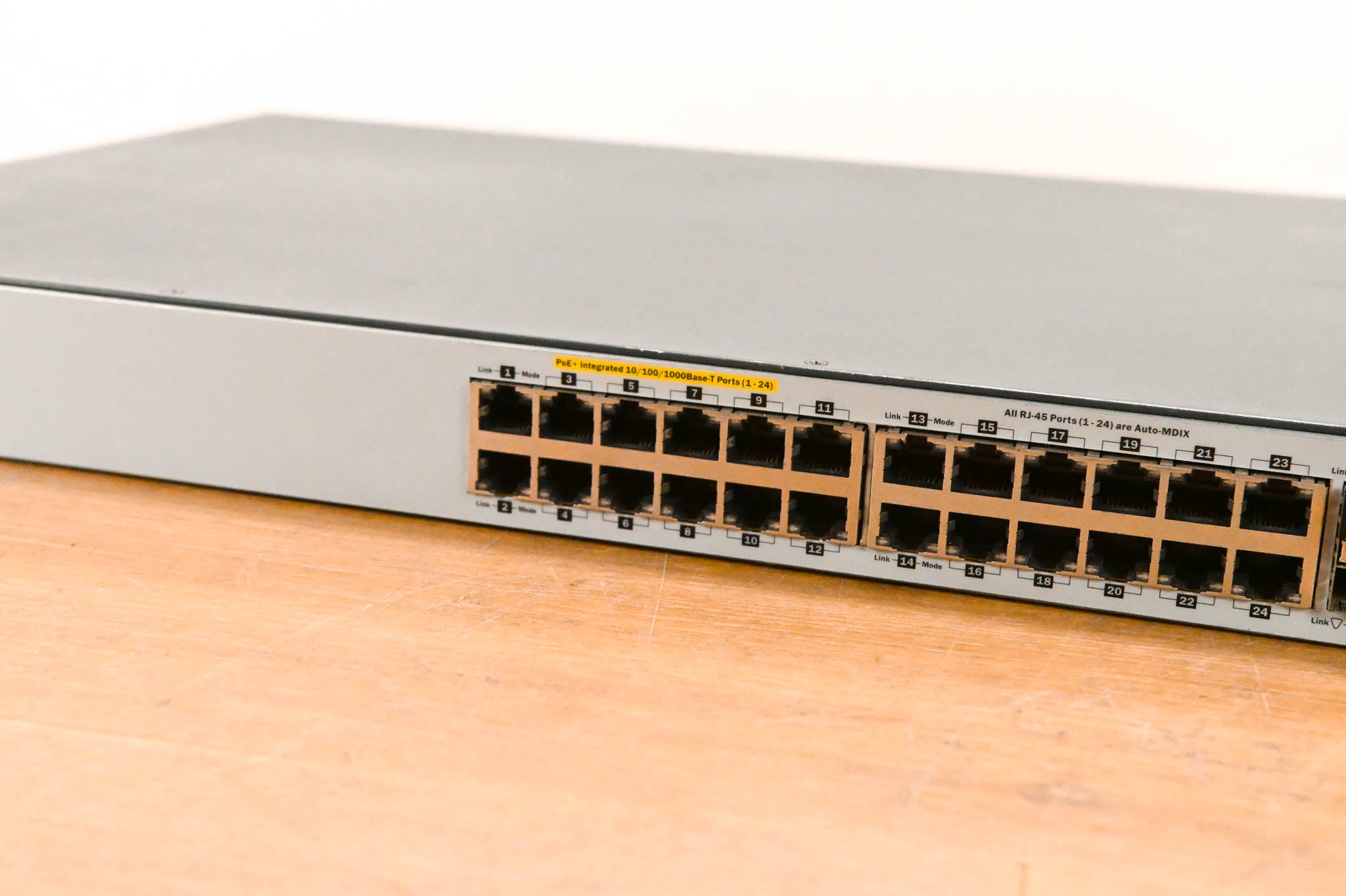 HP 2530-24G 24-Port Gigabit Switch (J9773A)
