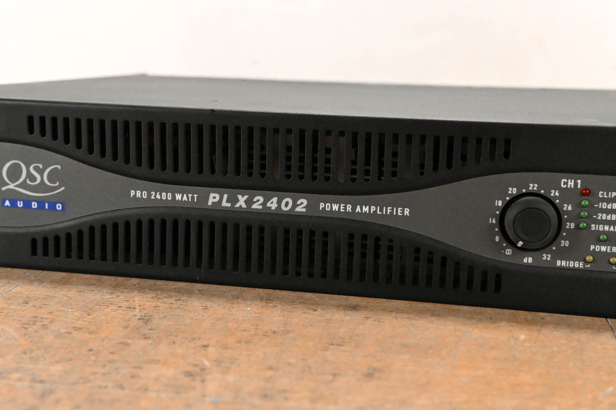 QSC PLX2402 2-Channel Power Amplifier