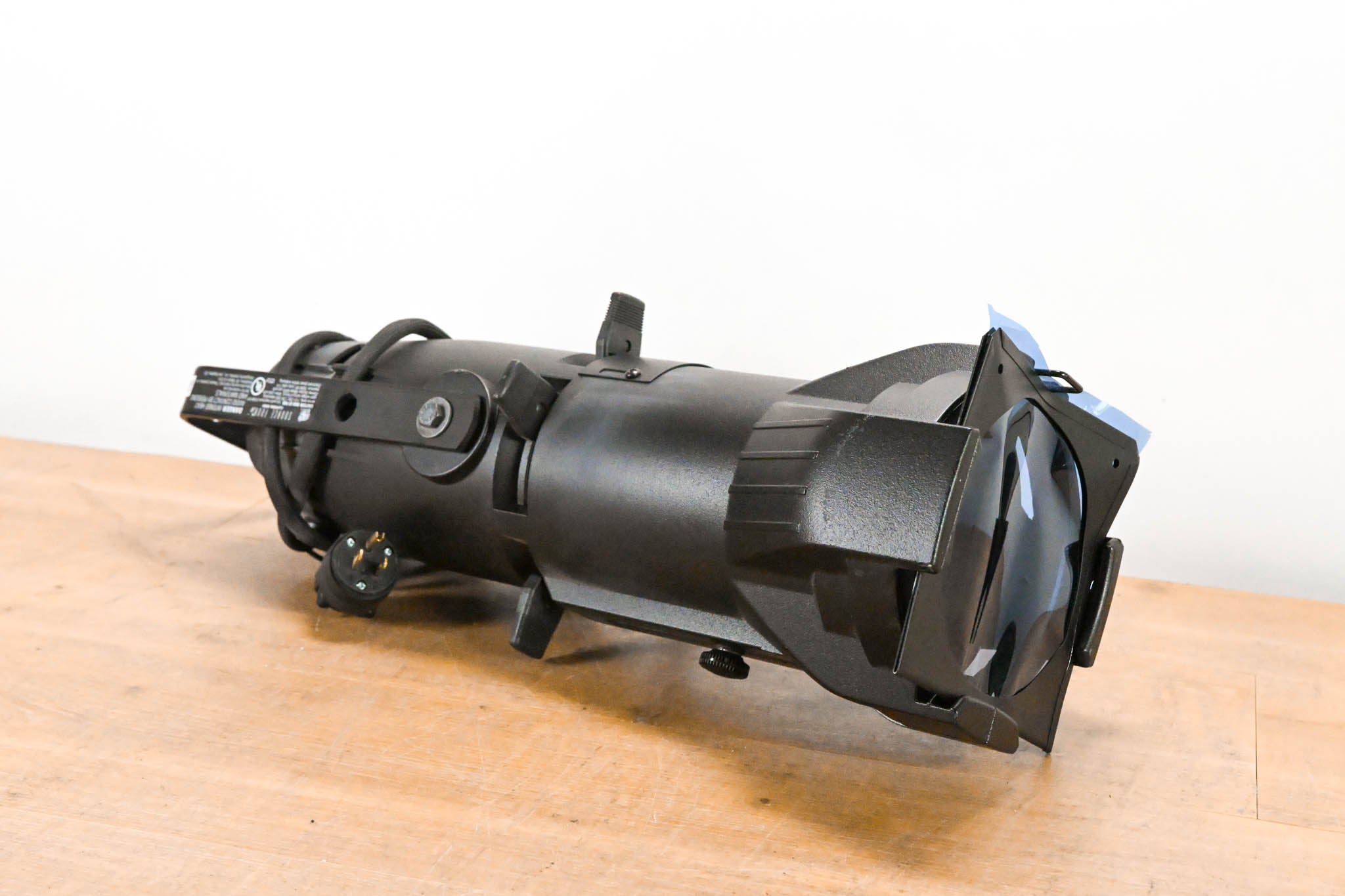 ETC Source Four Jr 26 Degree 575 Ellipsoidal Light
