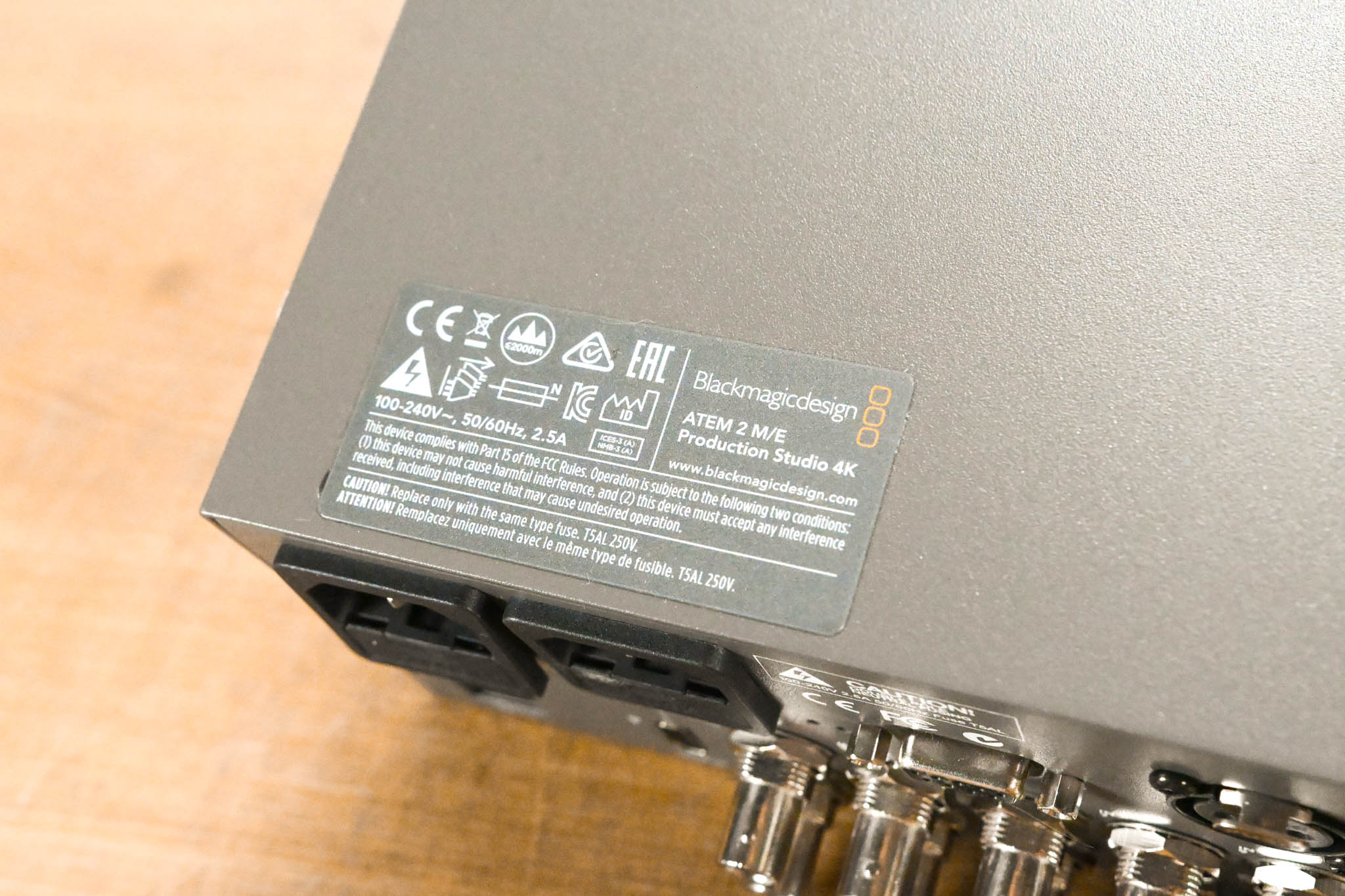 Blackmagic Design ATEM 2 M/E Production Studio 4K