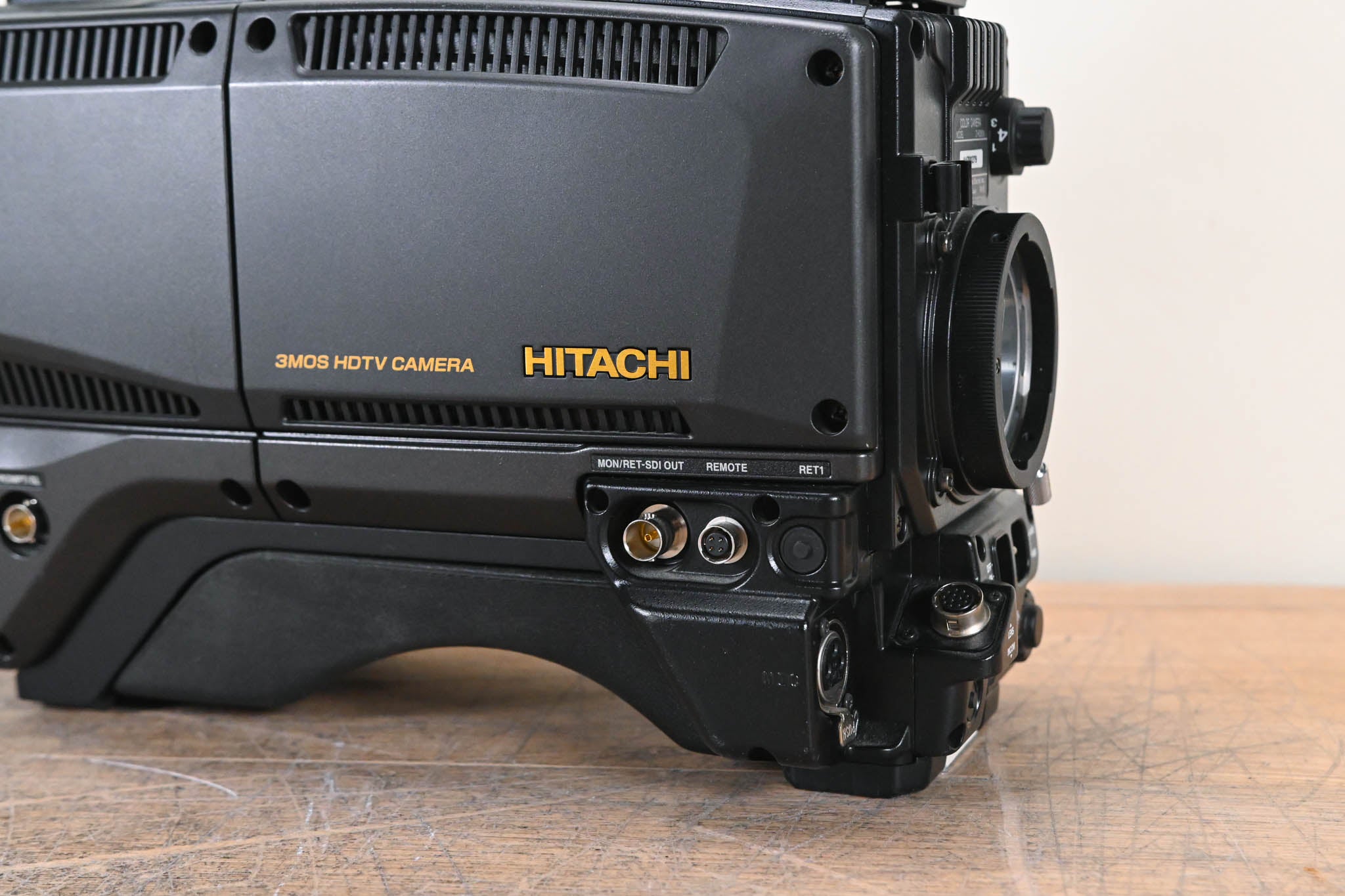 Hitachi Z-HD6000 HDTV Camera w/ CA-HF1000 Camera Adaptor