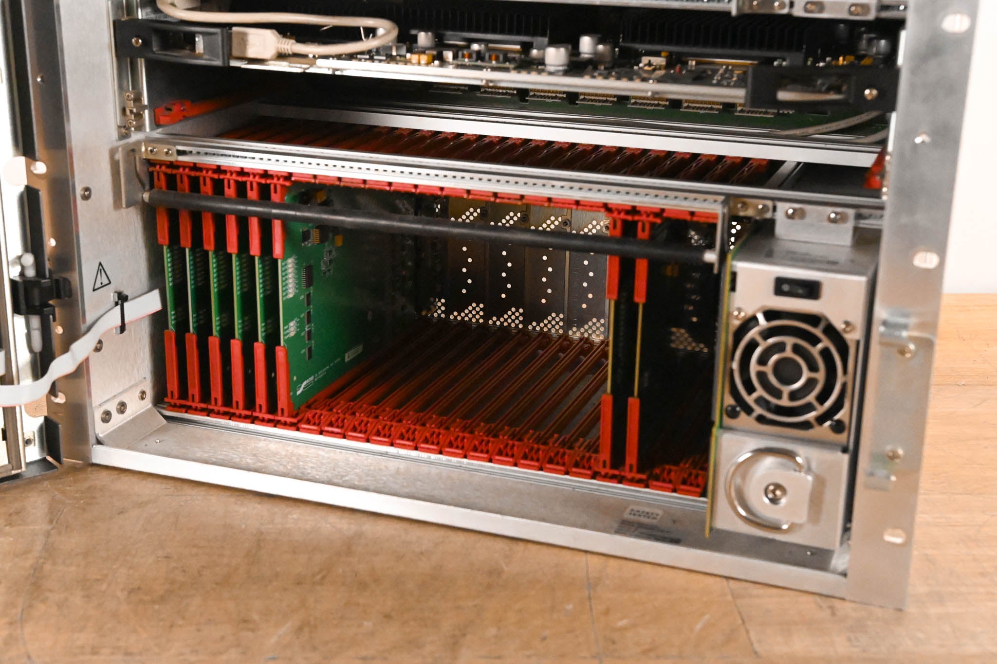 Ross Carbonite eXtreme (NK-3G144-X) Switcher w/ Carbonite 2 Panel