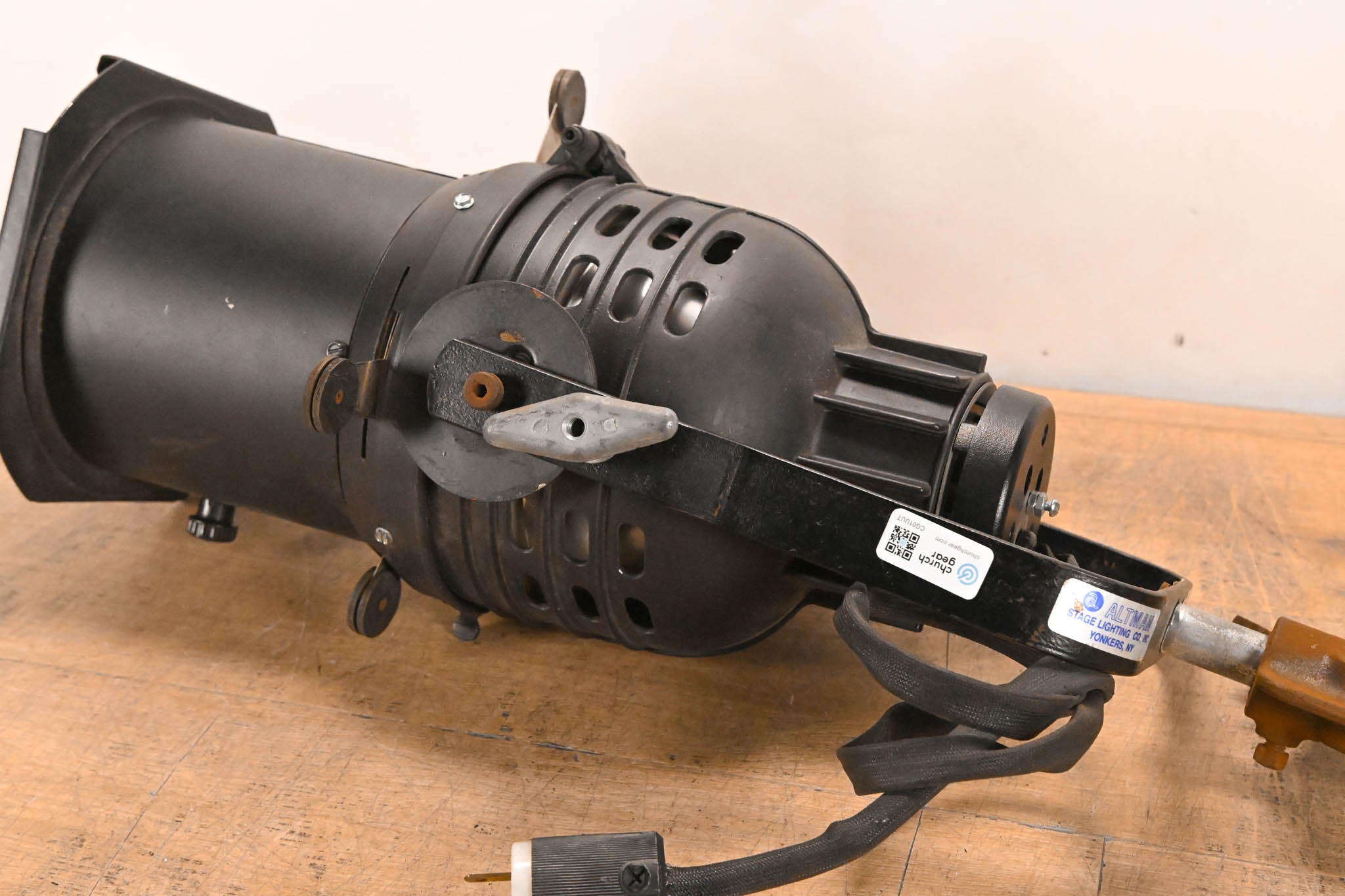 Altman 360Q 4.5" x 6.5" 750W Ellipsoidal Light