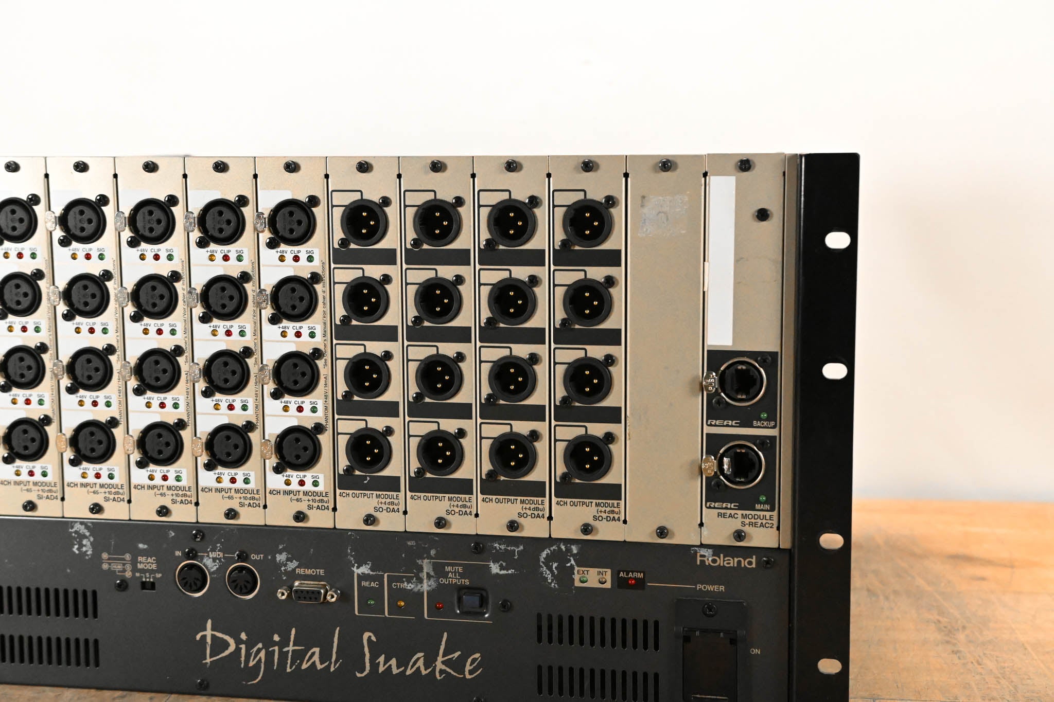 Roland S-4000S-3208 Digital Snake 24x16 Modular Stage Unit