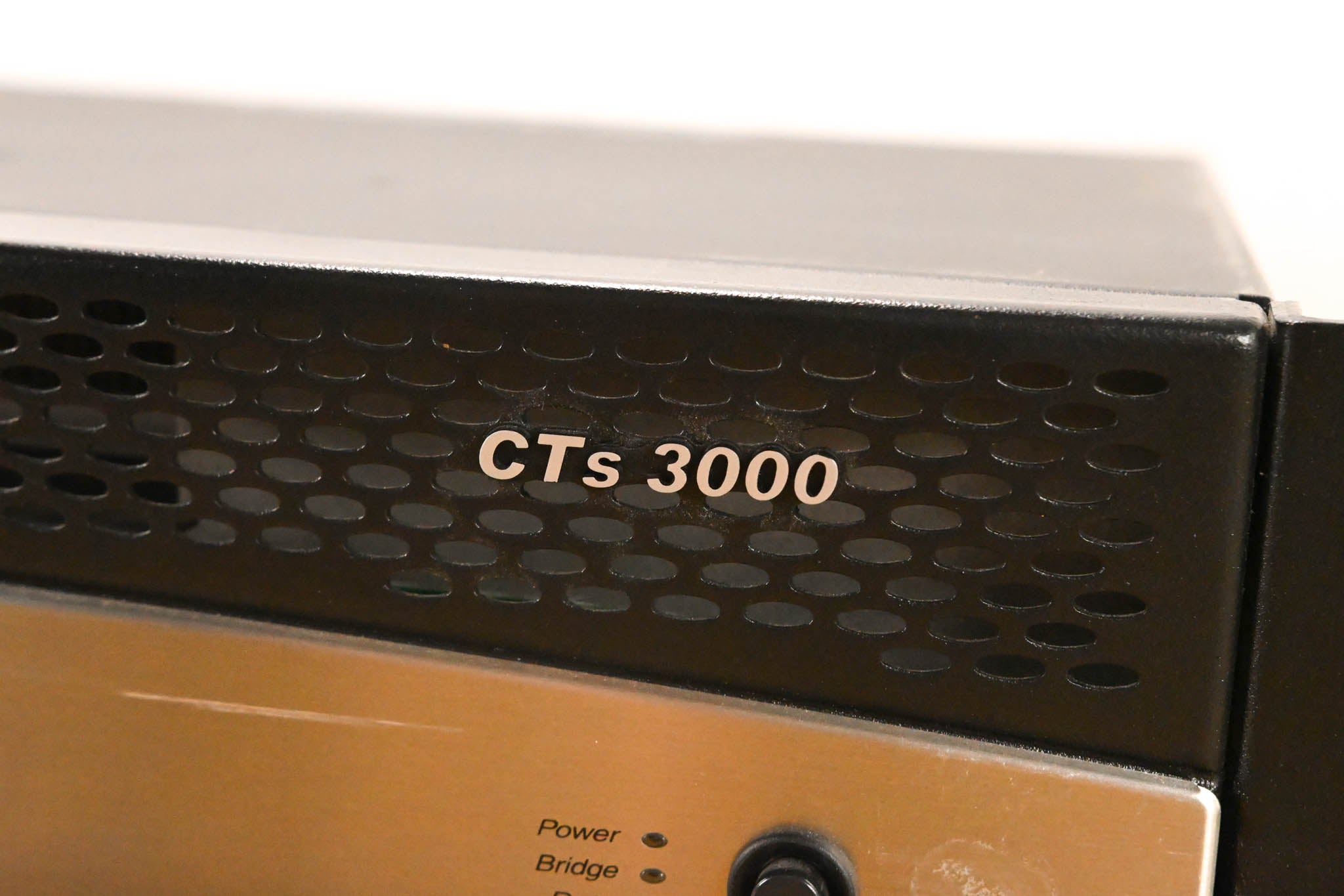 Crown CTs 3000 Two-Channel 1500W Power Amplifier