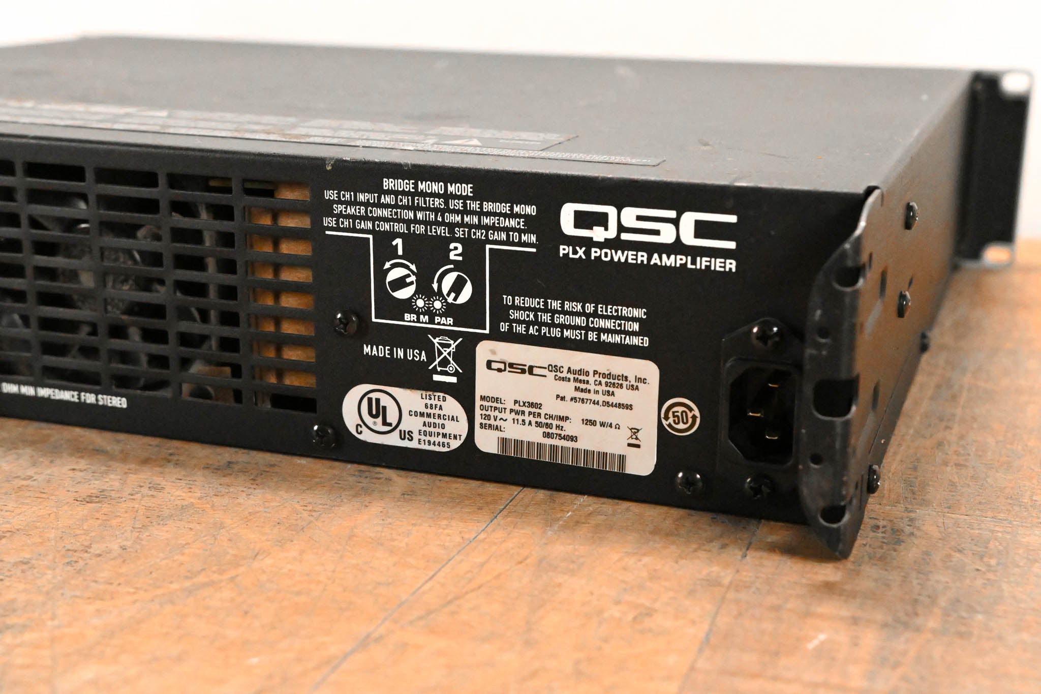 QSC PLX3602 2-Channel Power Amplifier